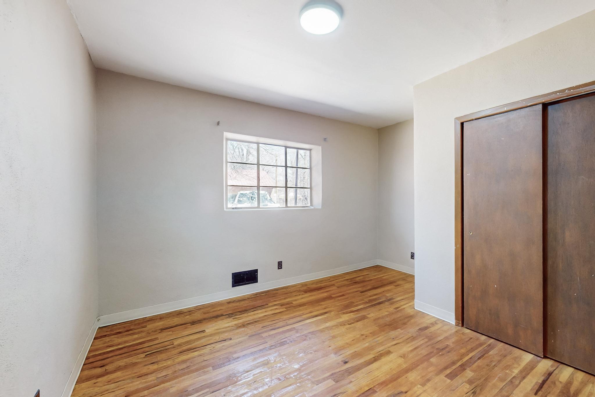 21 Bouquet Lane