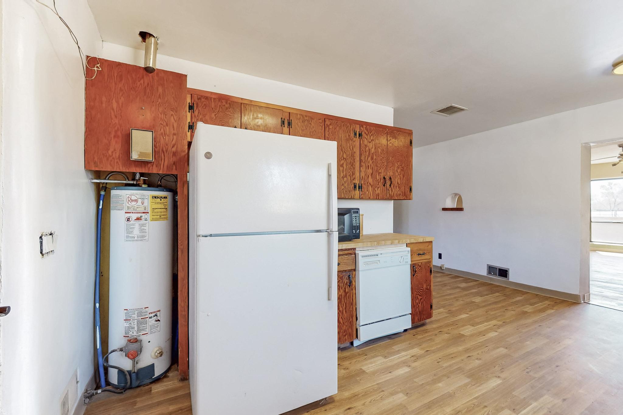 21 Bouquet Lane