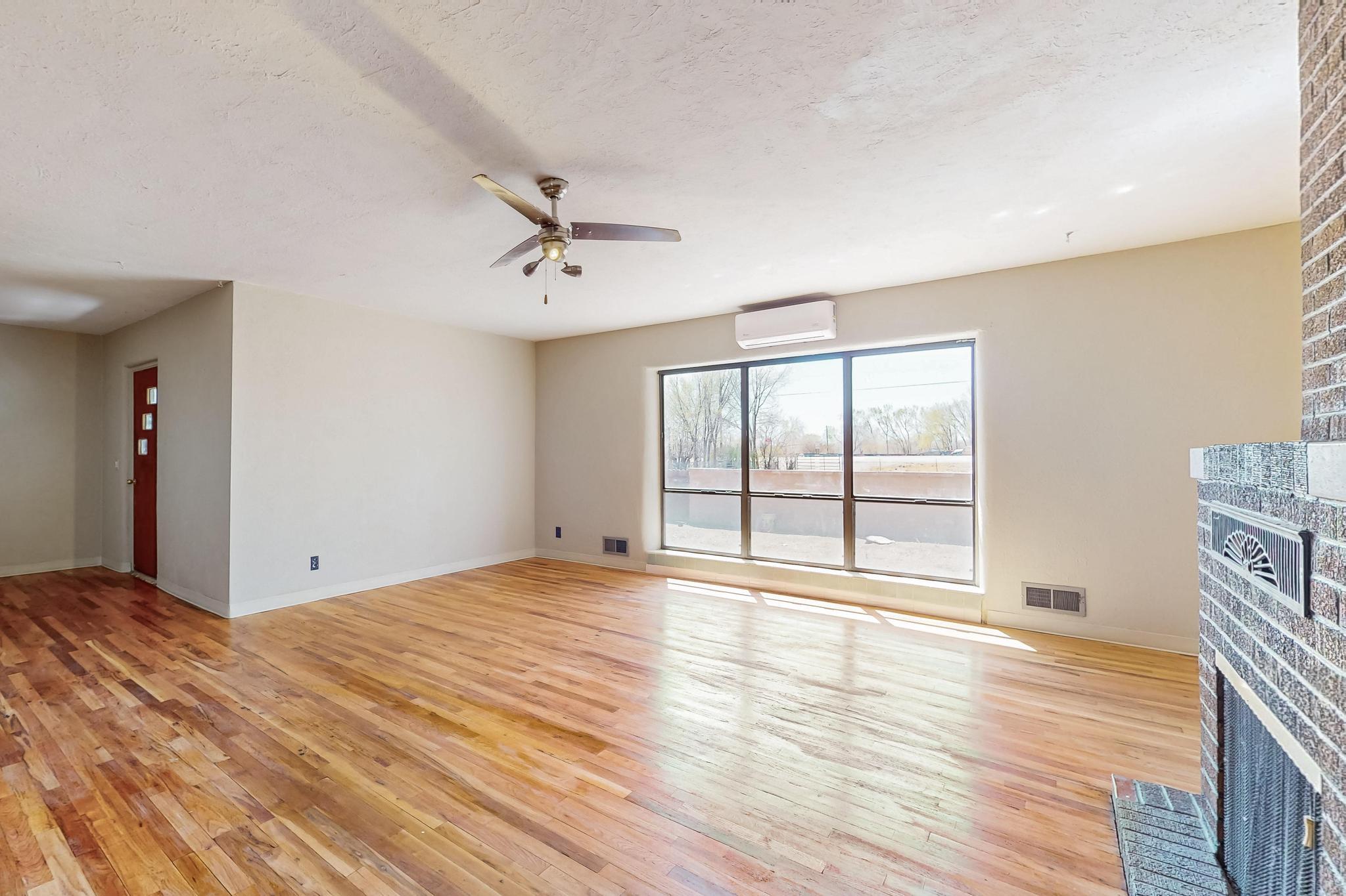 21 Bouquet Lane