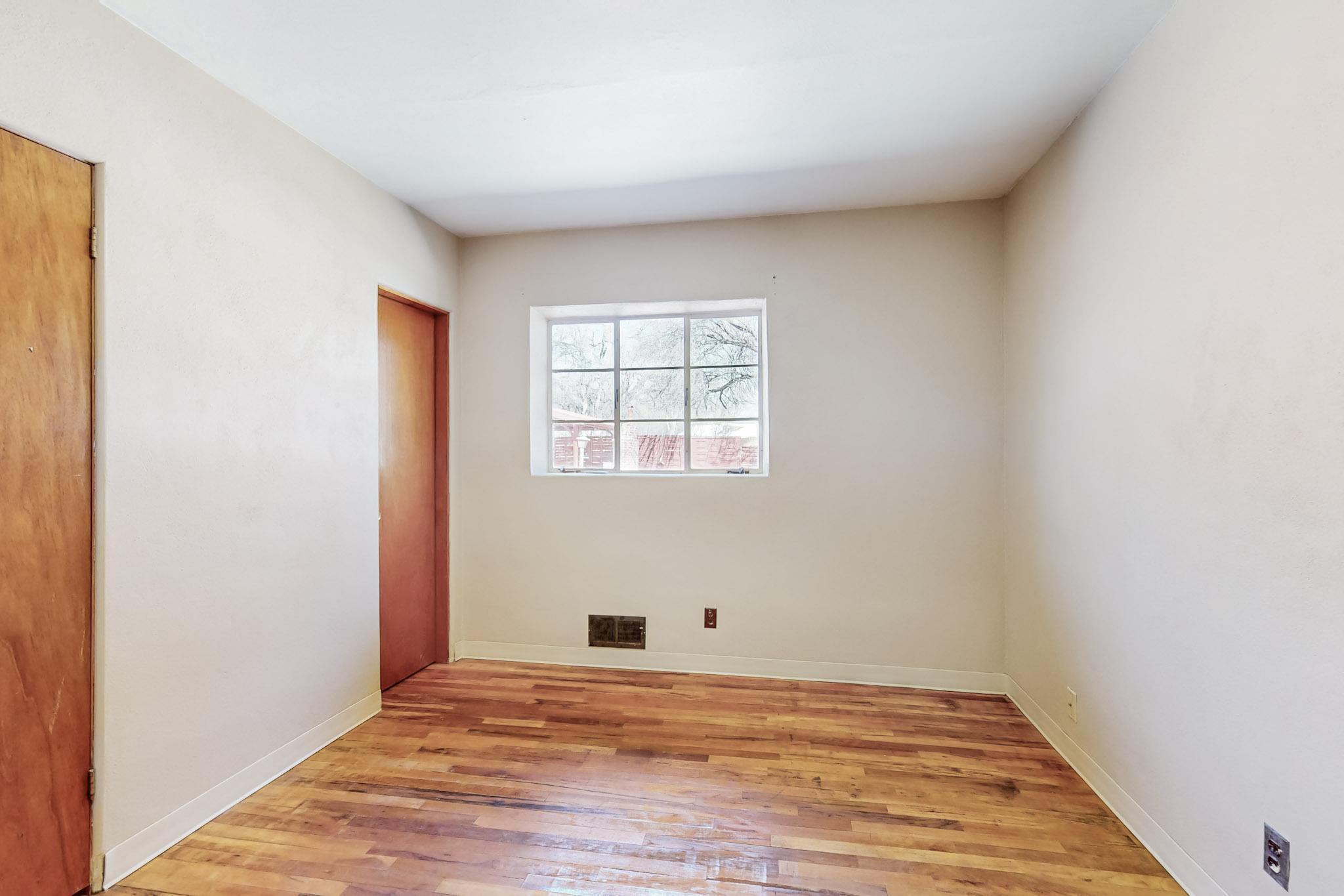 21 Bouquet Lane