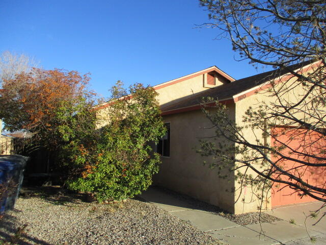 1600 SILENT MEADOWS Place SW