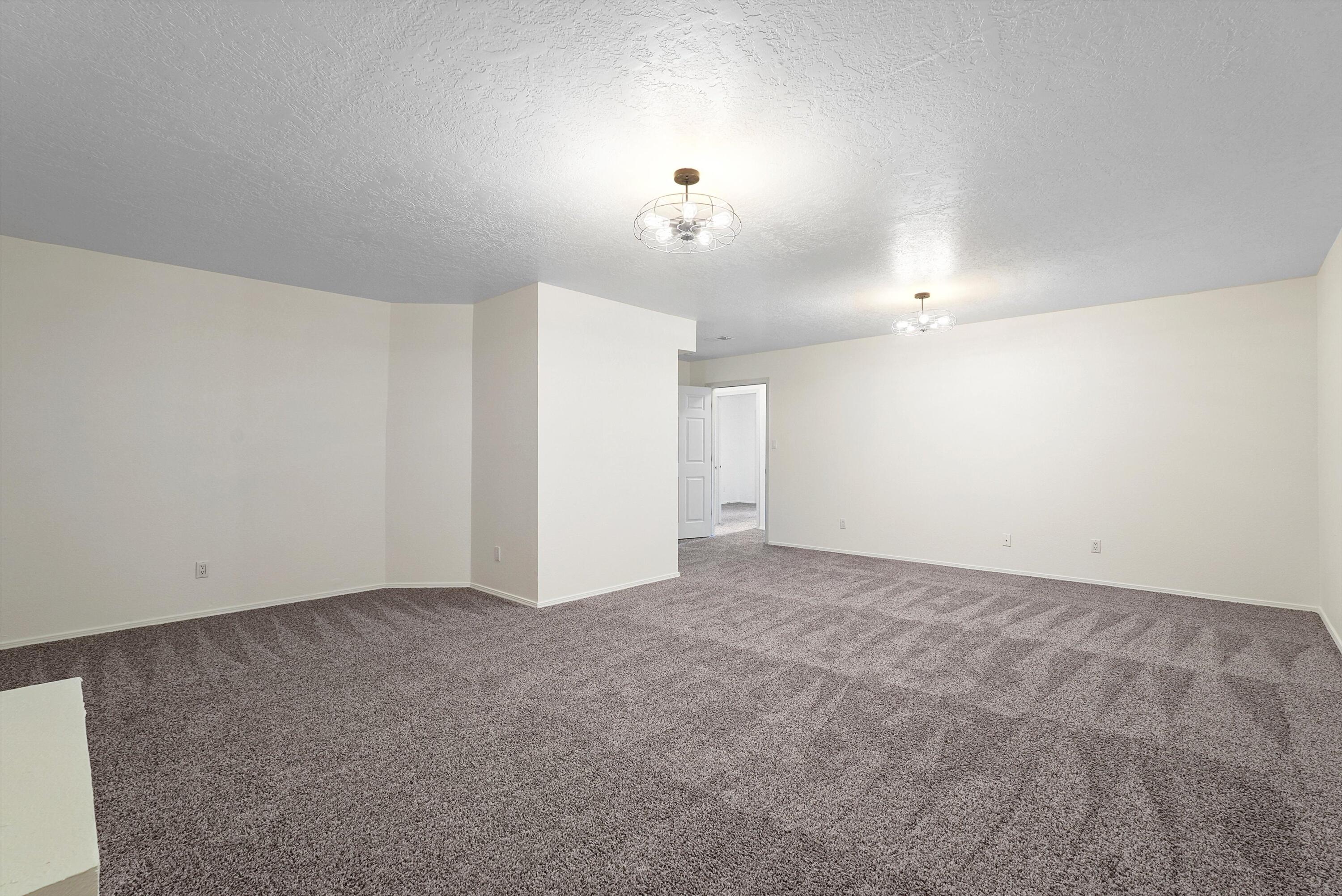529 PINON CREEK Road SE