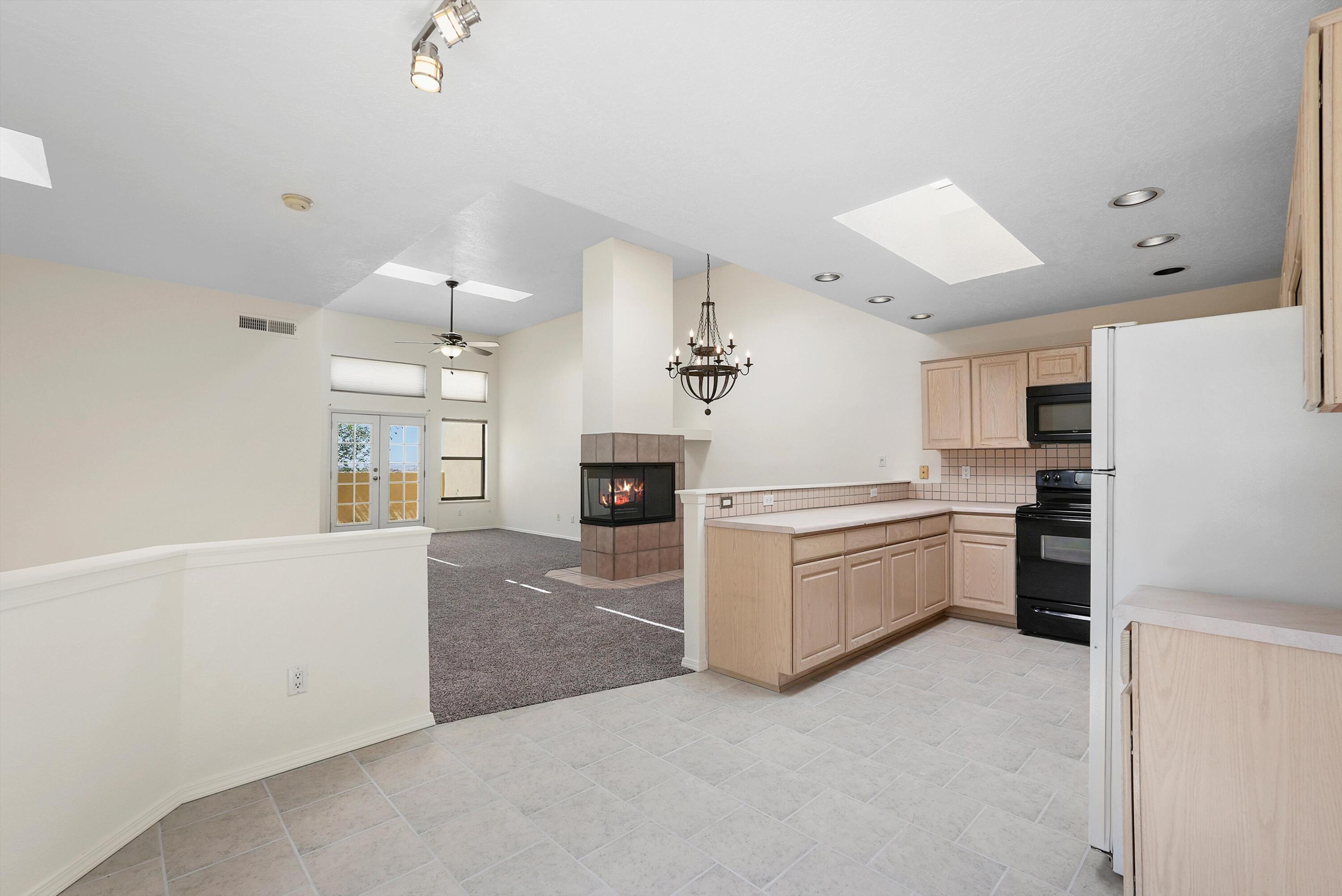 529 PINON CREEK Road SE