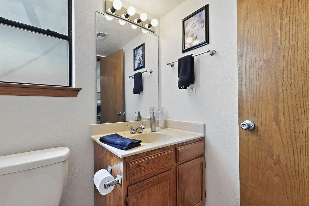 2805 MIRTO Street NE