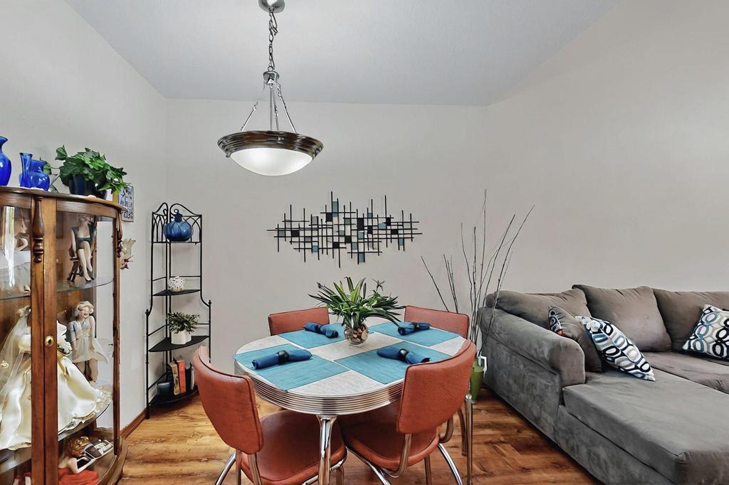 2805 MIRTO Street NE