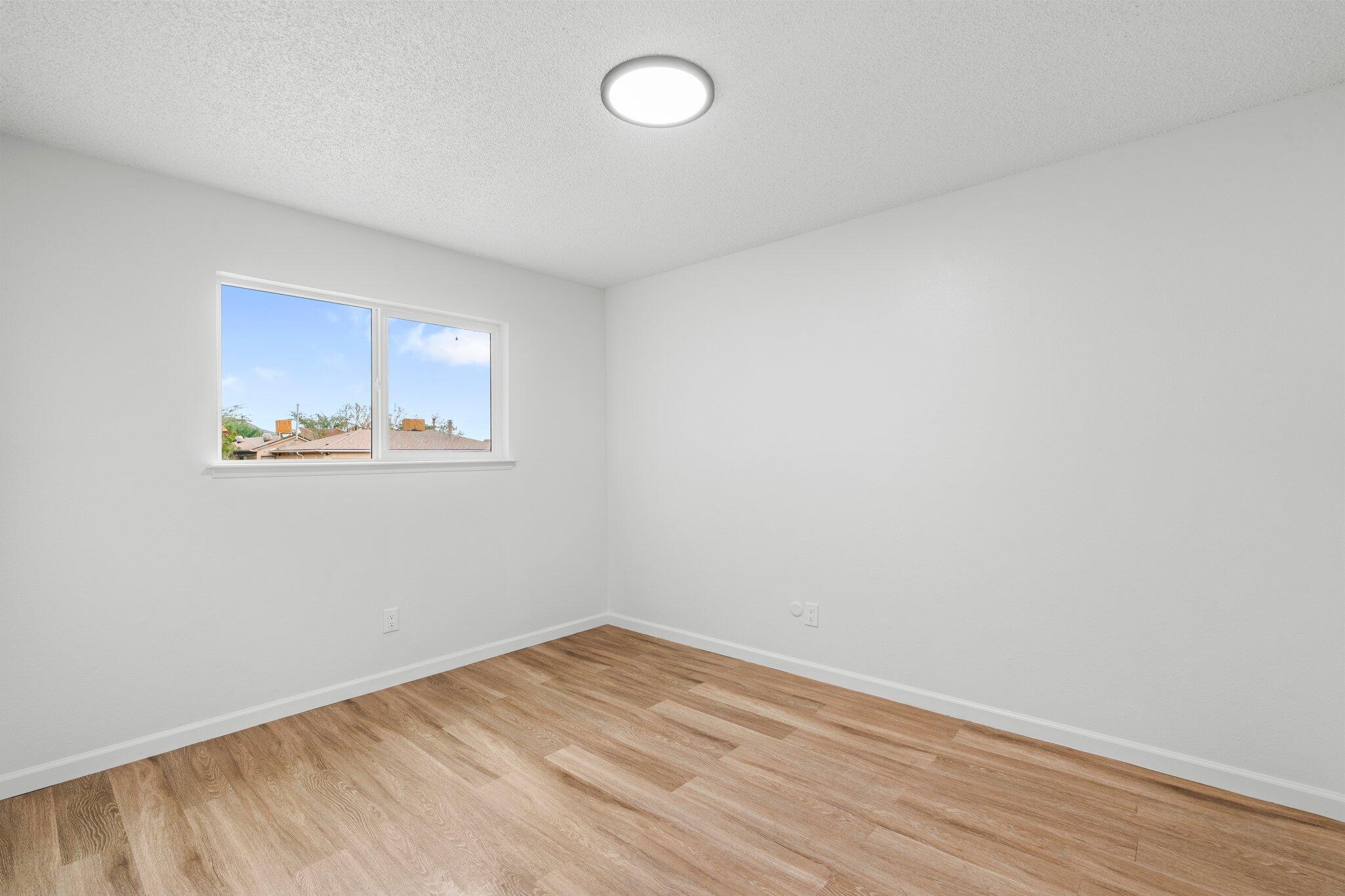 14209 MEL SMITH Road NE
