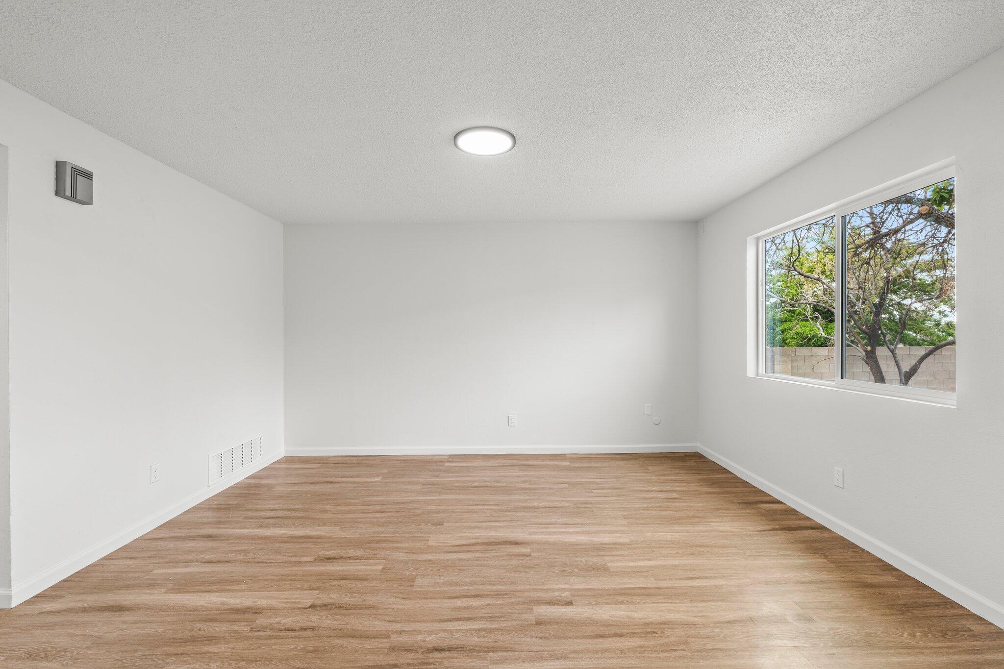 14209 MEL SMITH Road NE