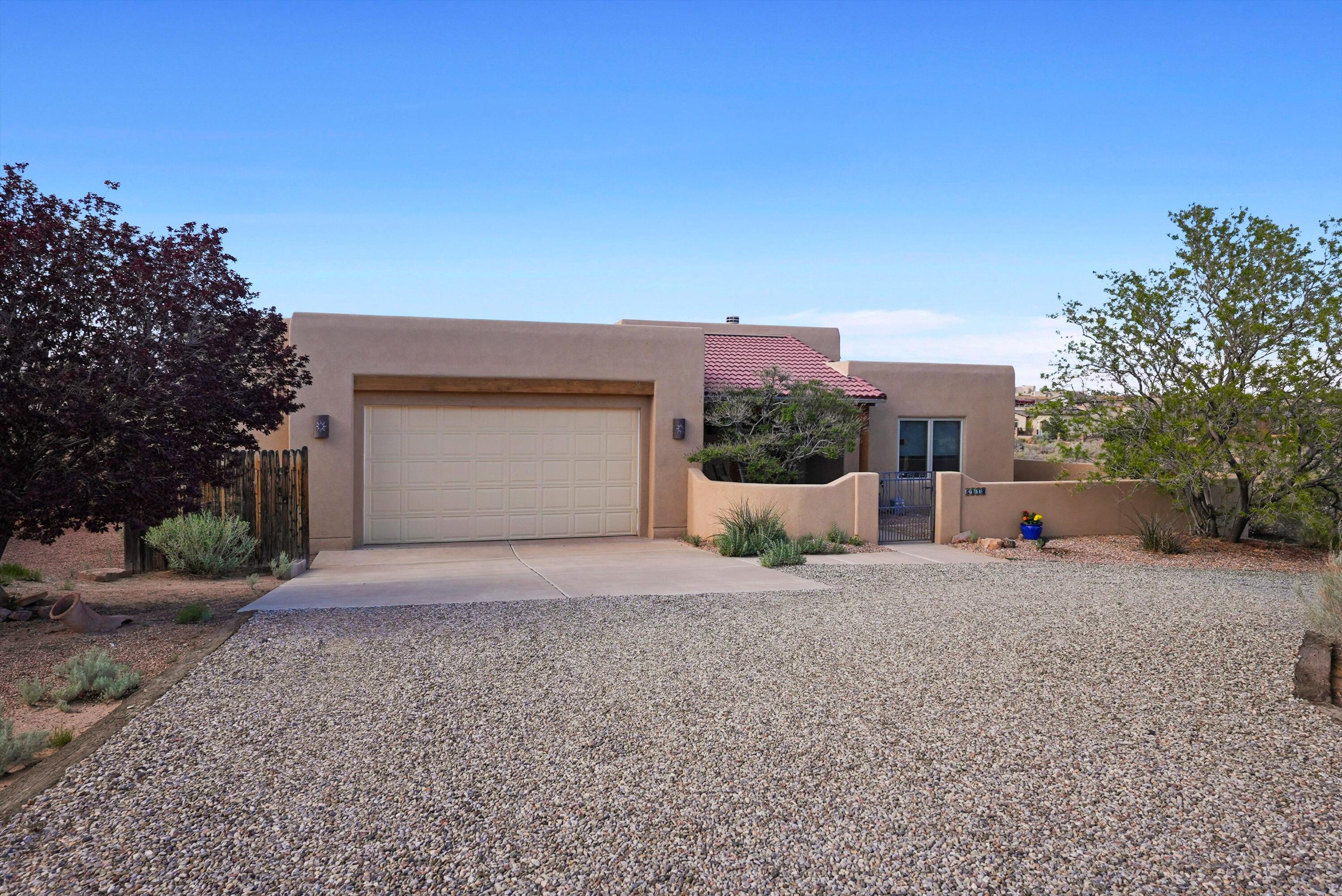 6119 LA PAZ Road NE
