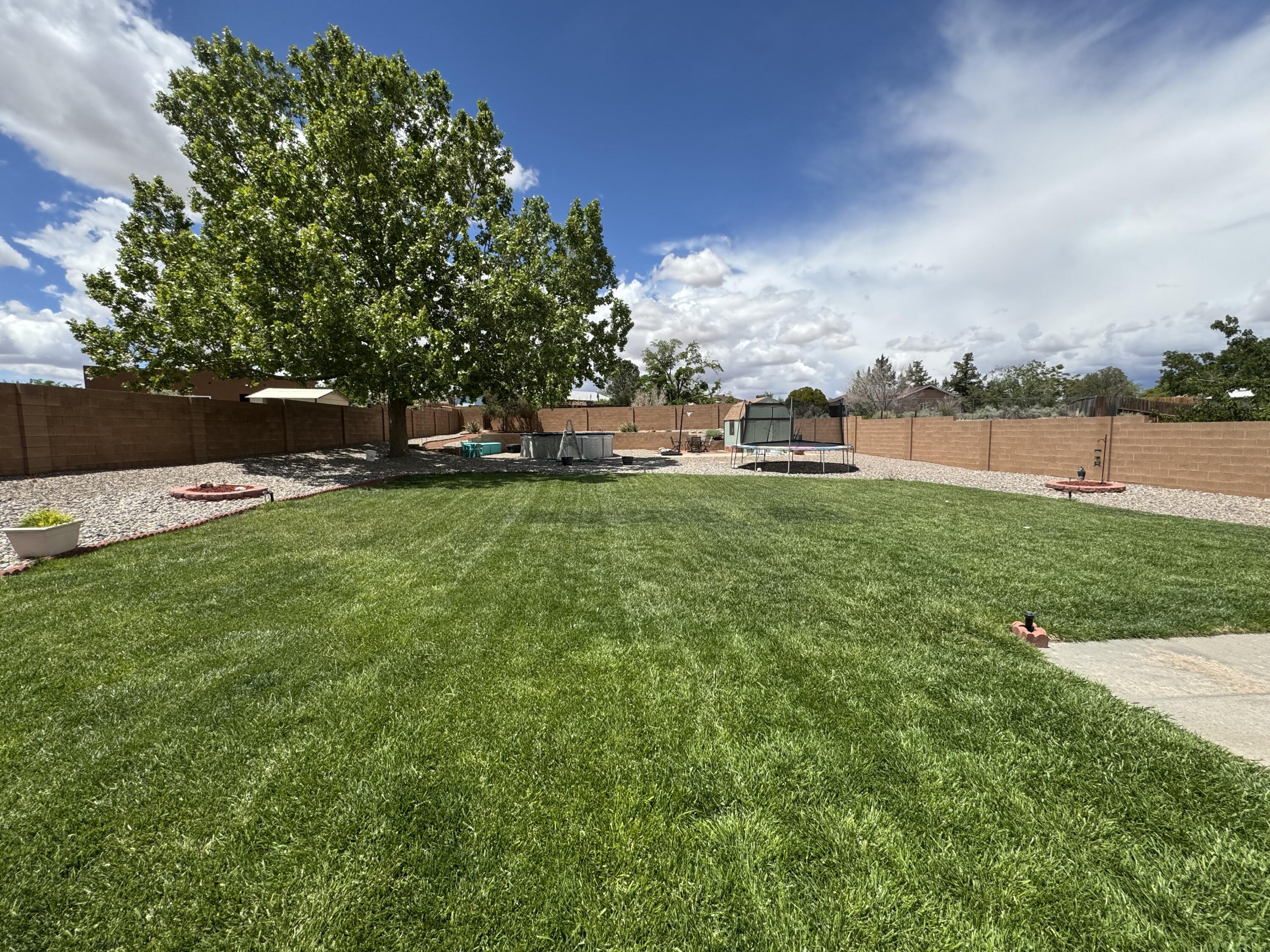 815 VILLA VERDE Drive SE