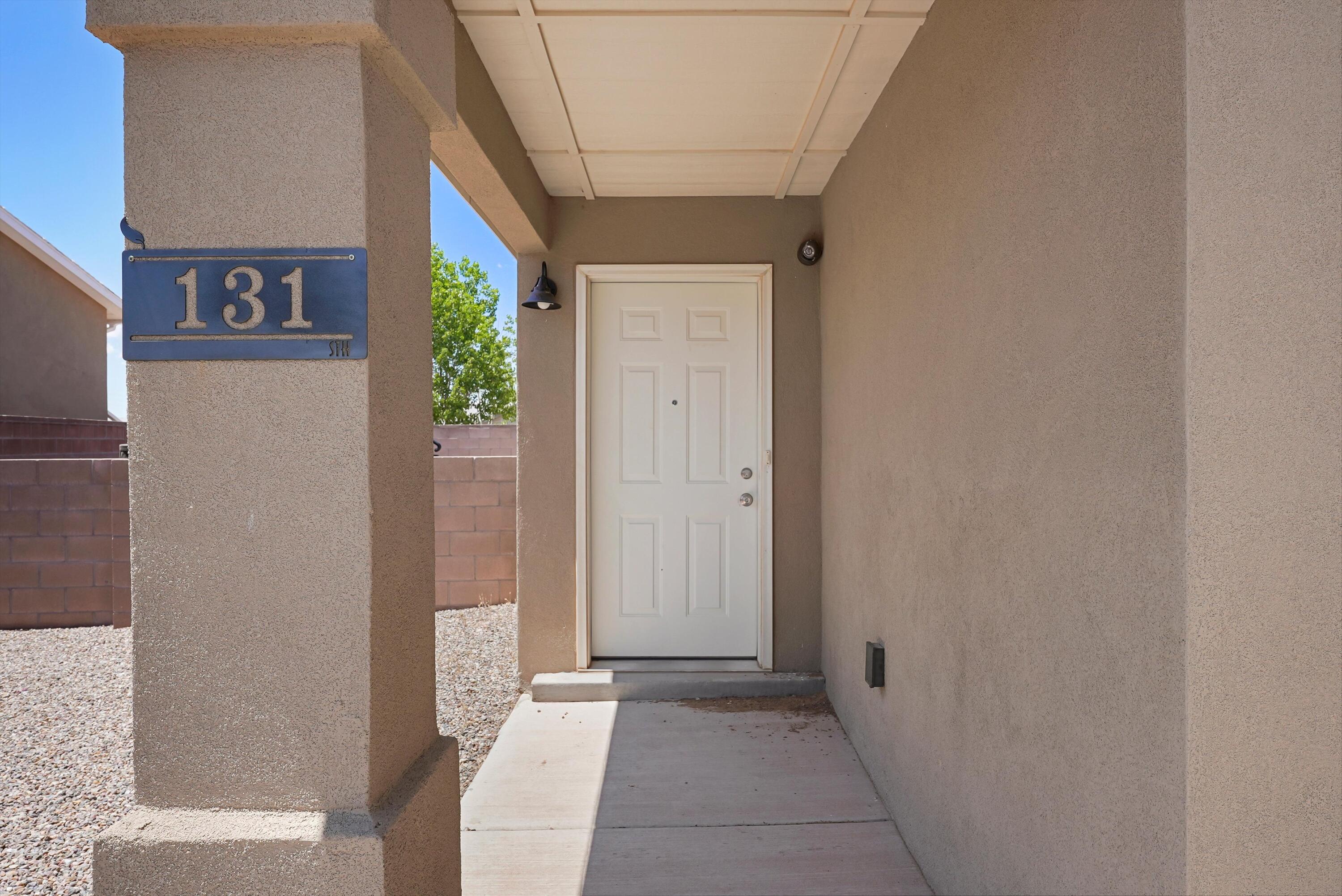 131 OAKWOOD Court SW