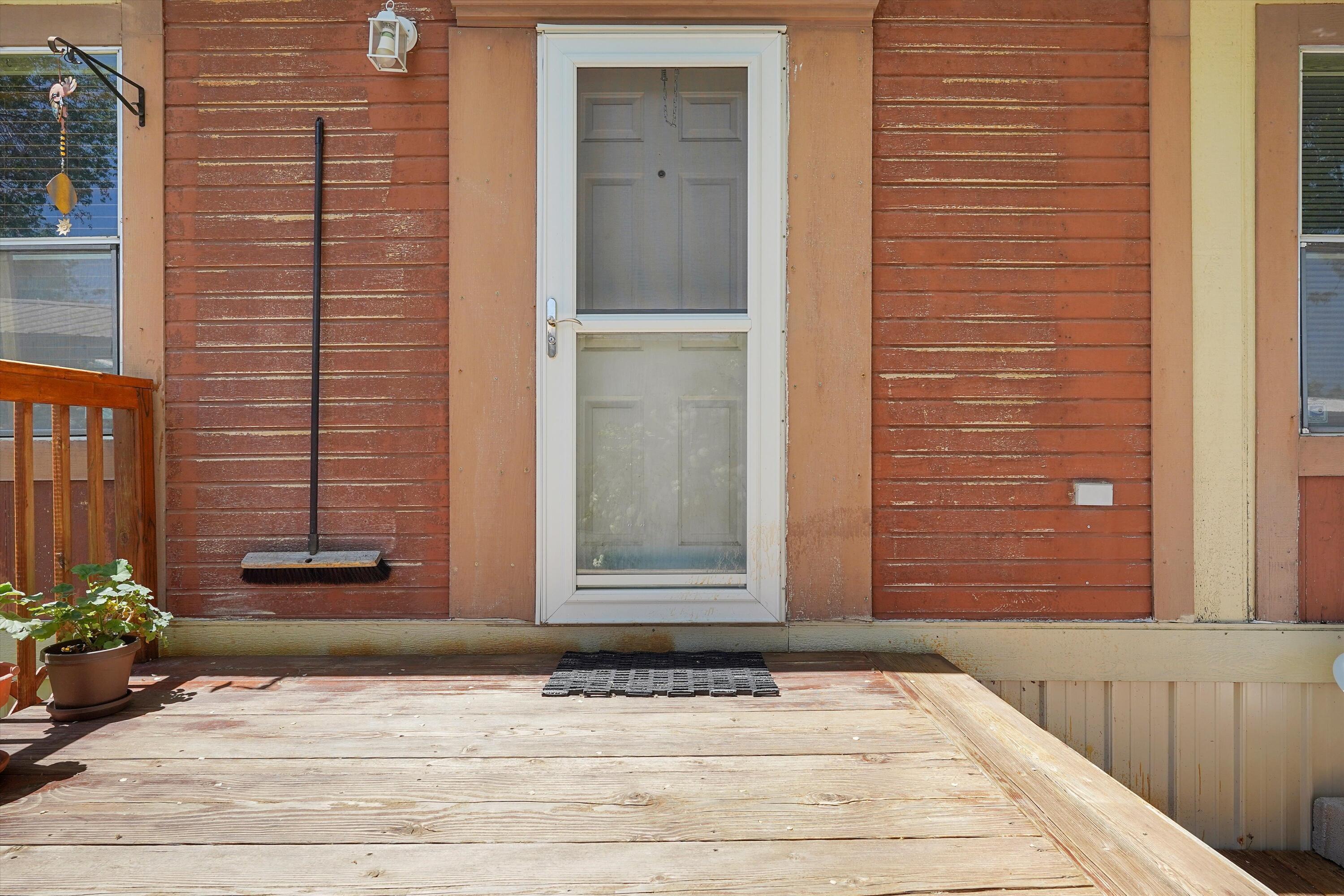 945 SAN ILDEFONSO Road 32