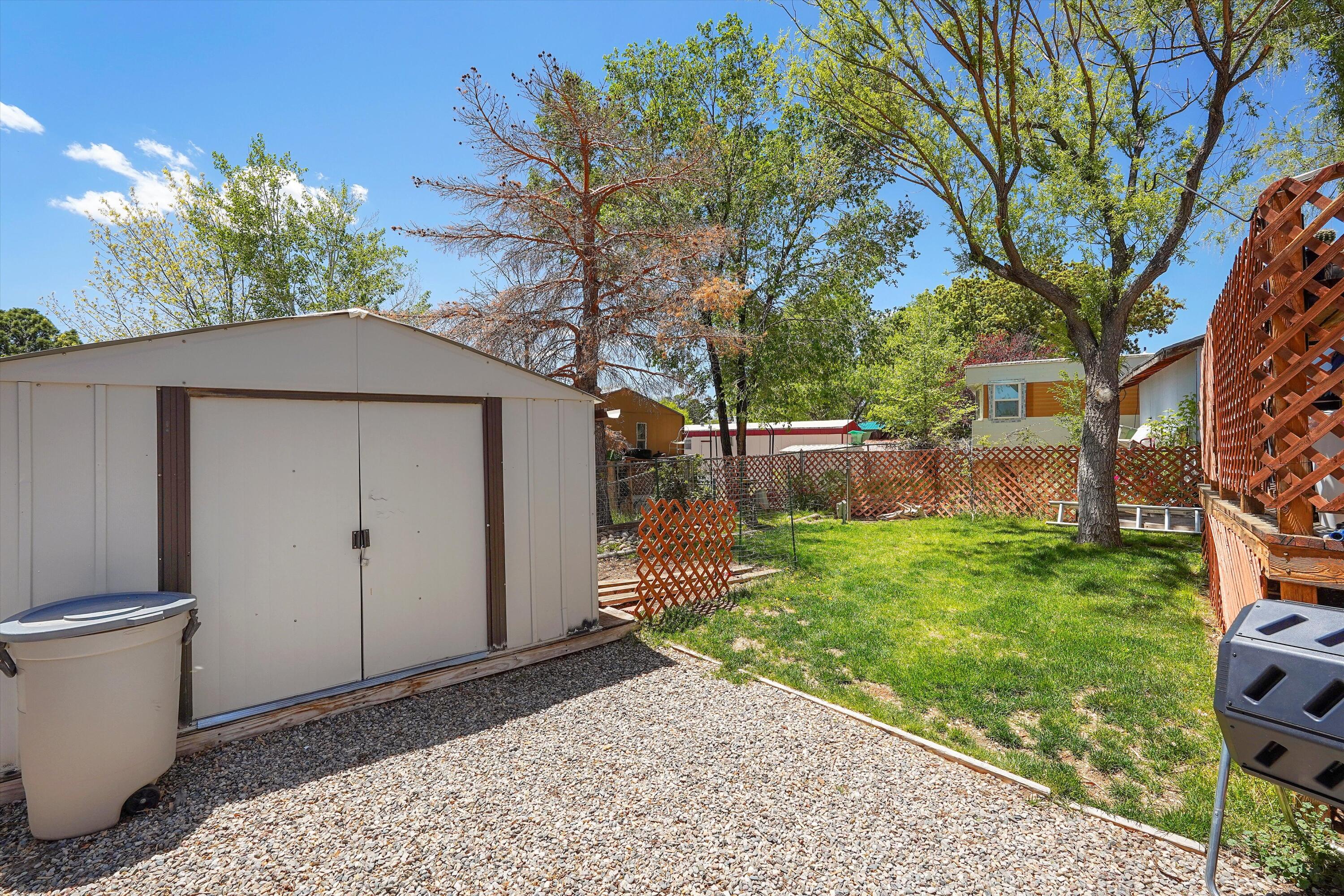 945 SAN ILDEFONSO Road 32