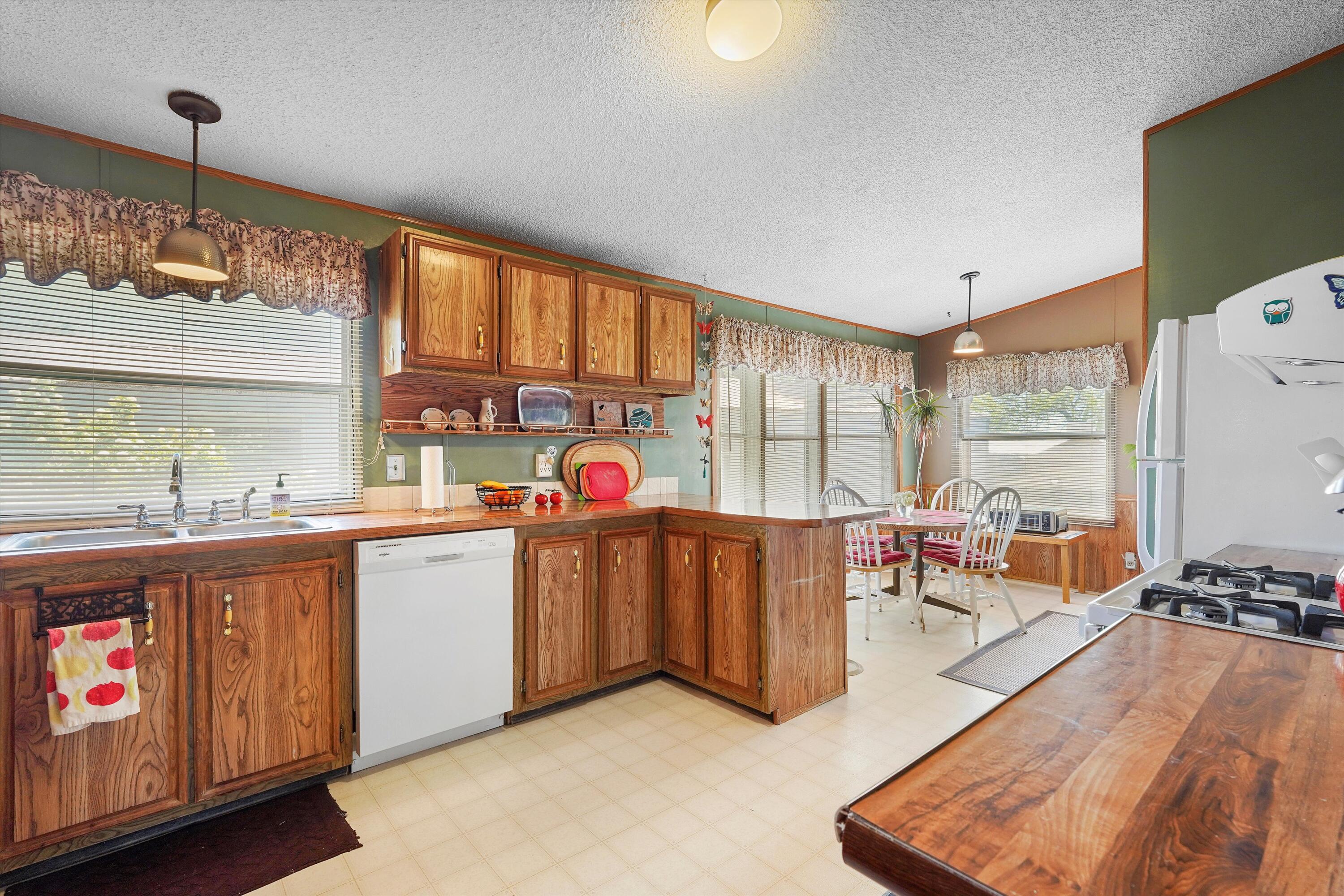 945 SAN ILDEFONSO Road 32