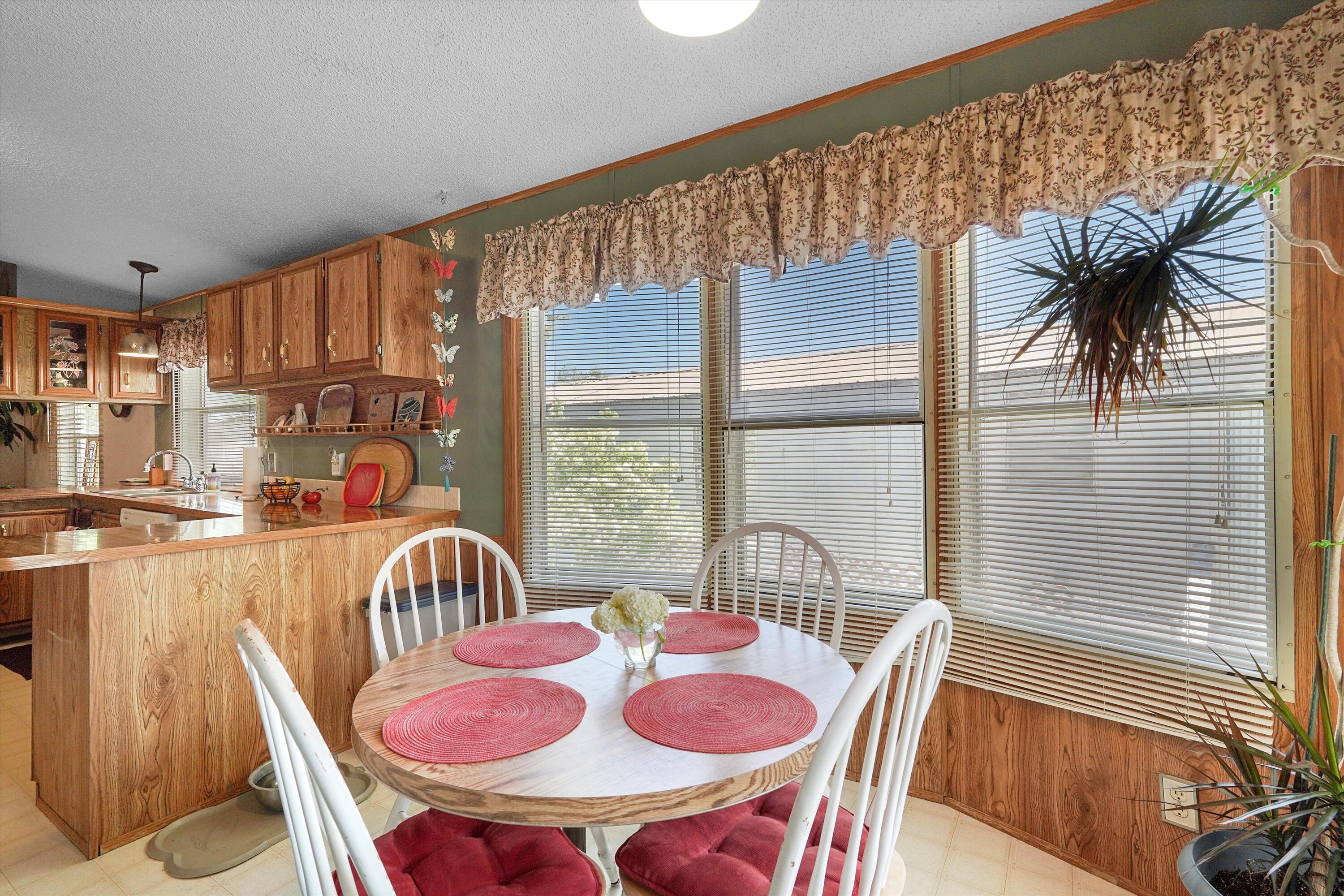 945 SAN ILDEFONSO Road 32