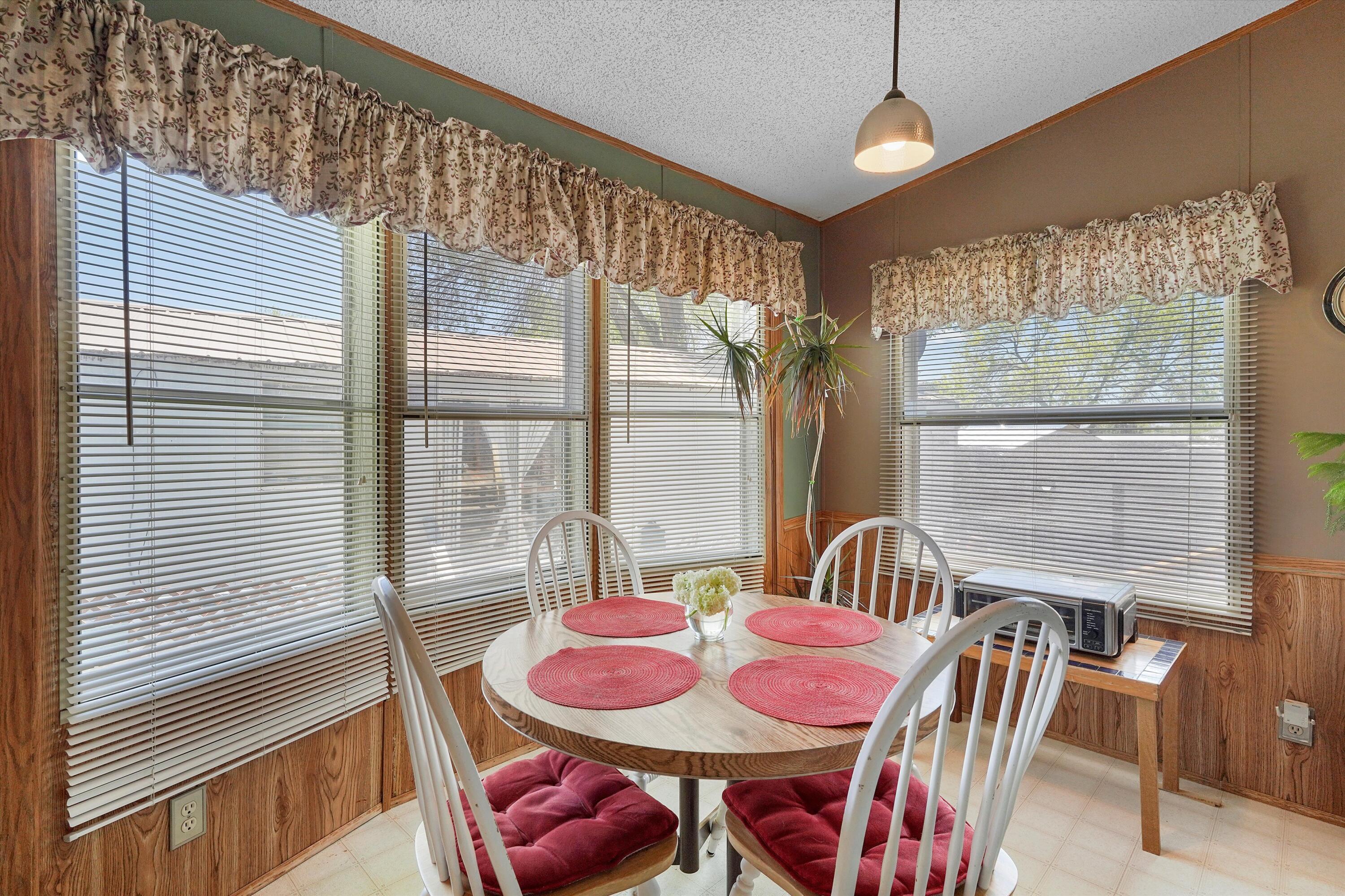 945 SAN ILDEFONSO Road 32