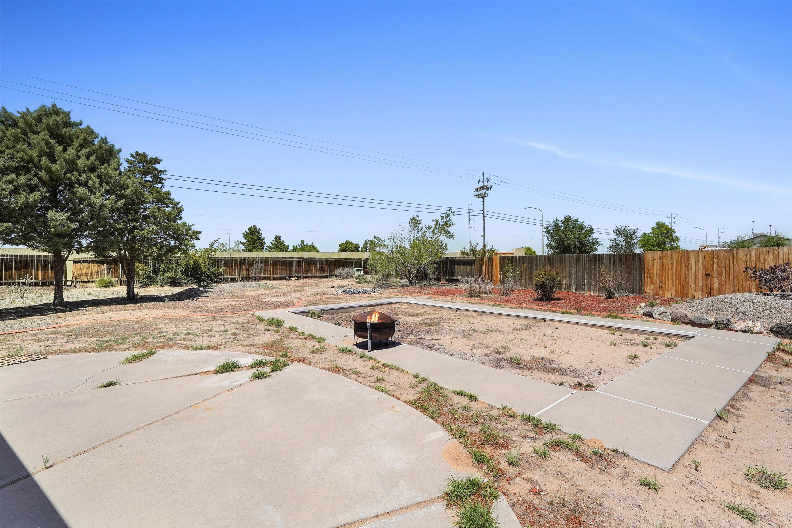 3901 LA FRENTE Court SE