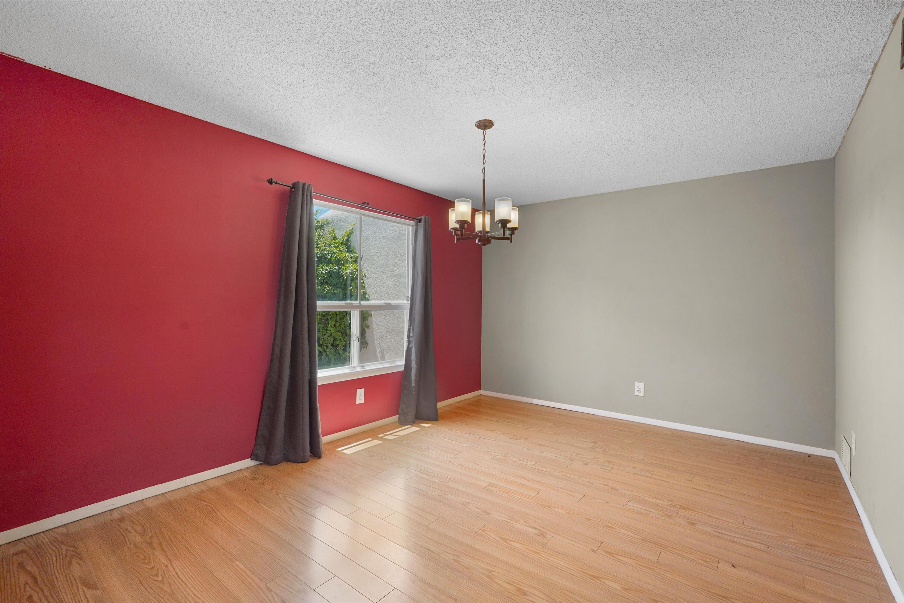 3901 LA FRENTE Court SE