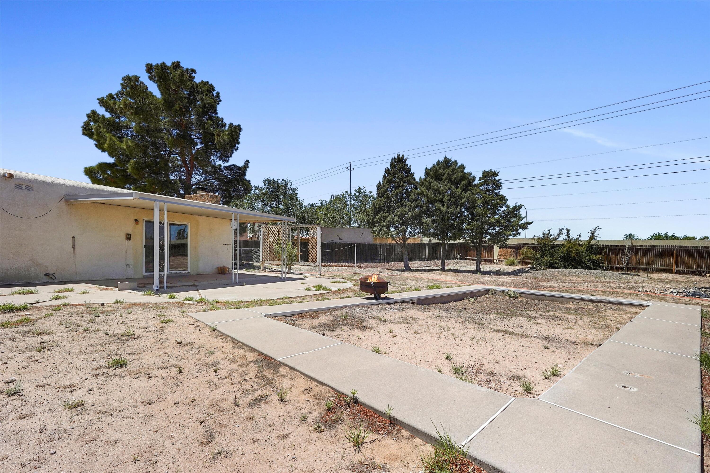 3901 LA FRENTE Court SE