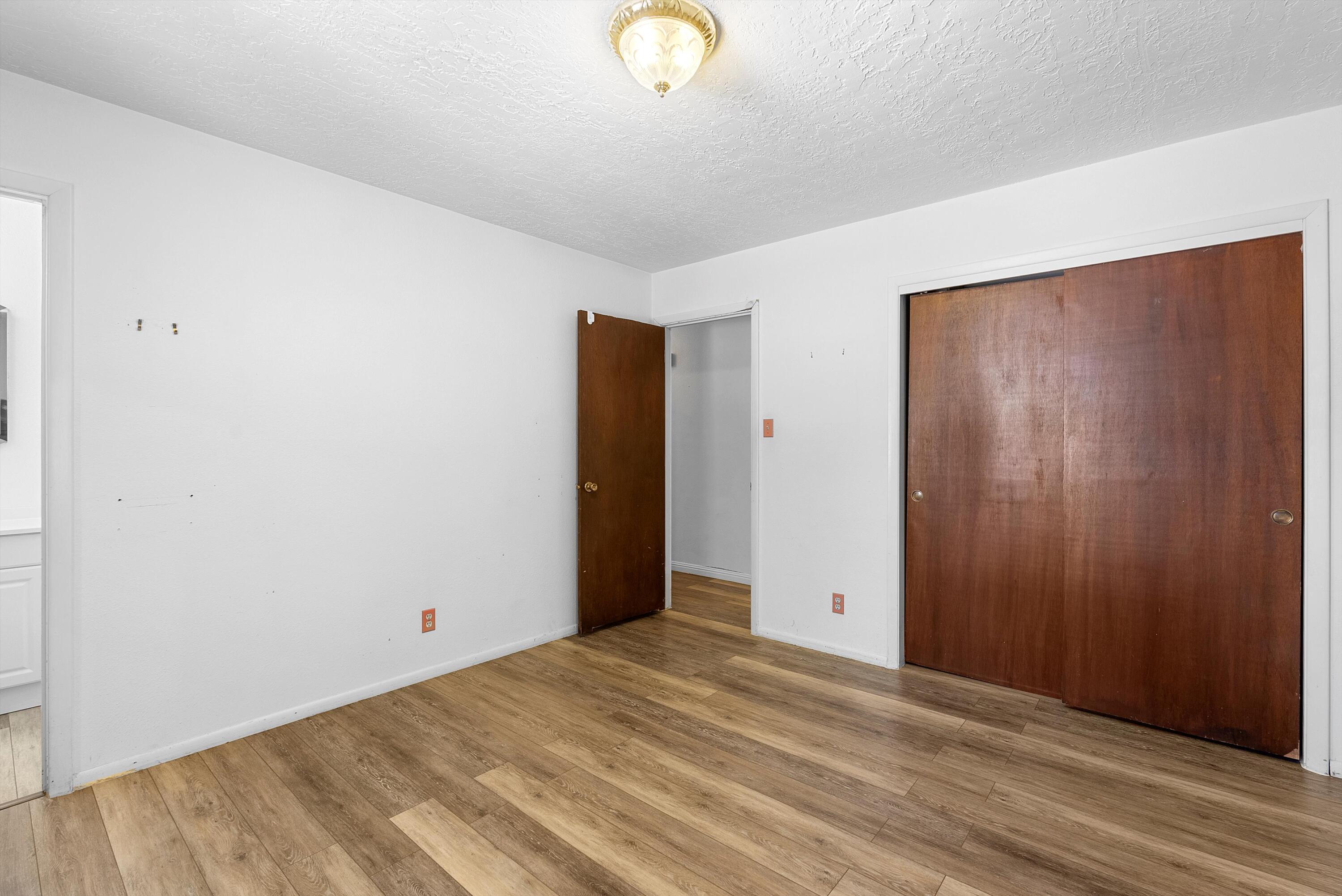 1716 ALGODONES Street NE