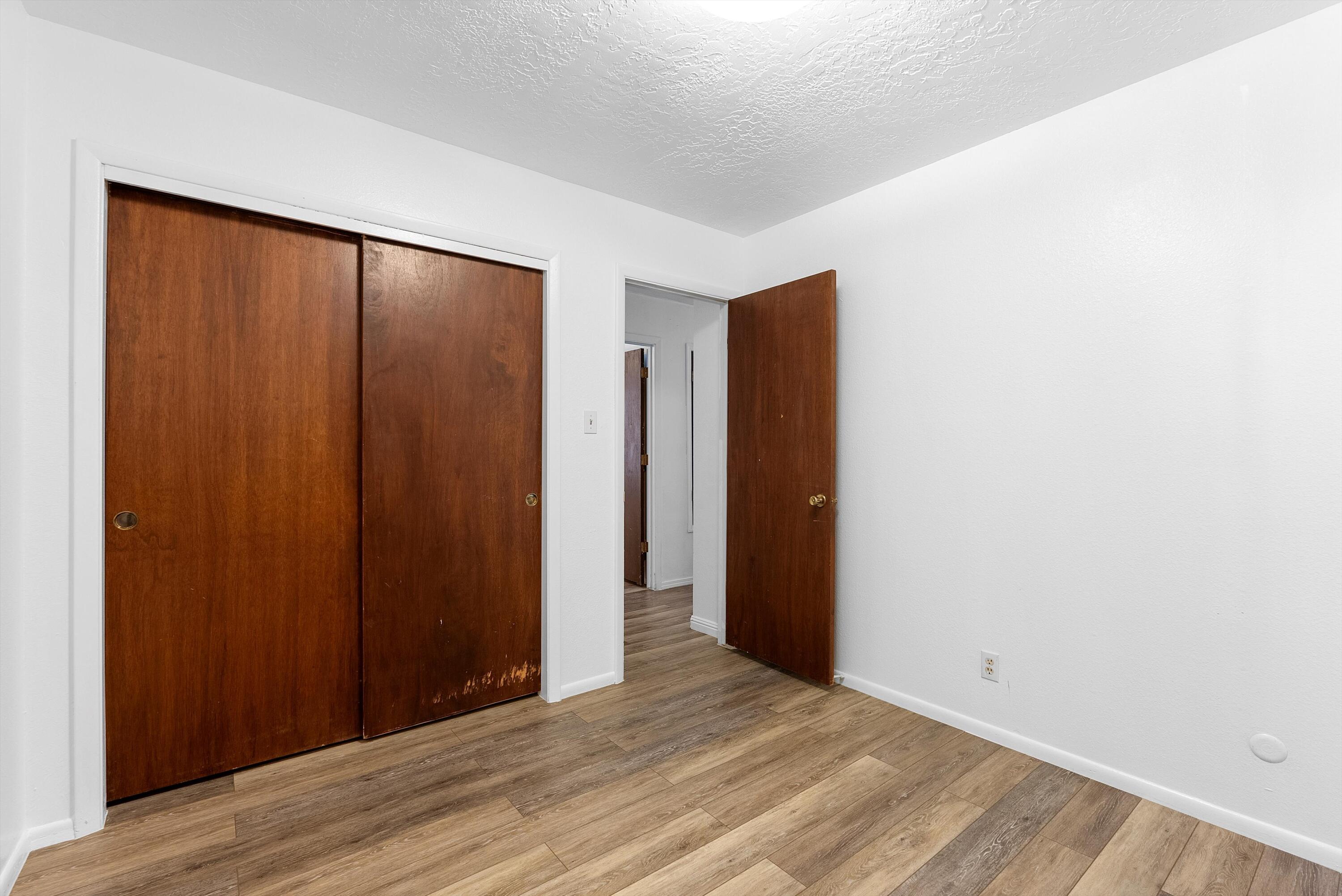 1716 ALGODONES Street NE