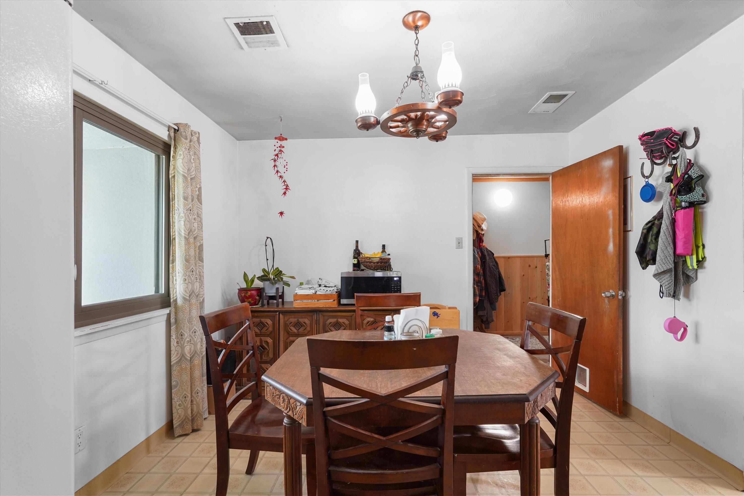 2836 LA FONDA Drive SW