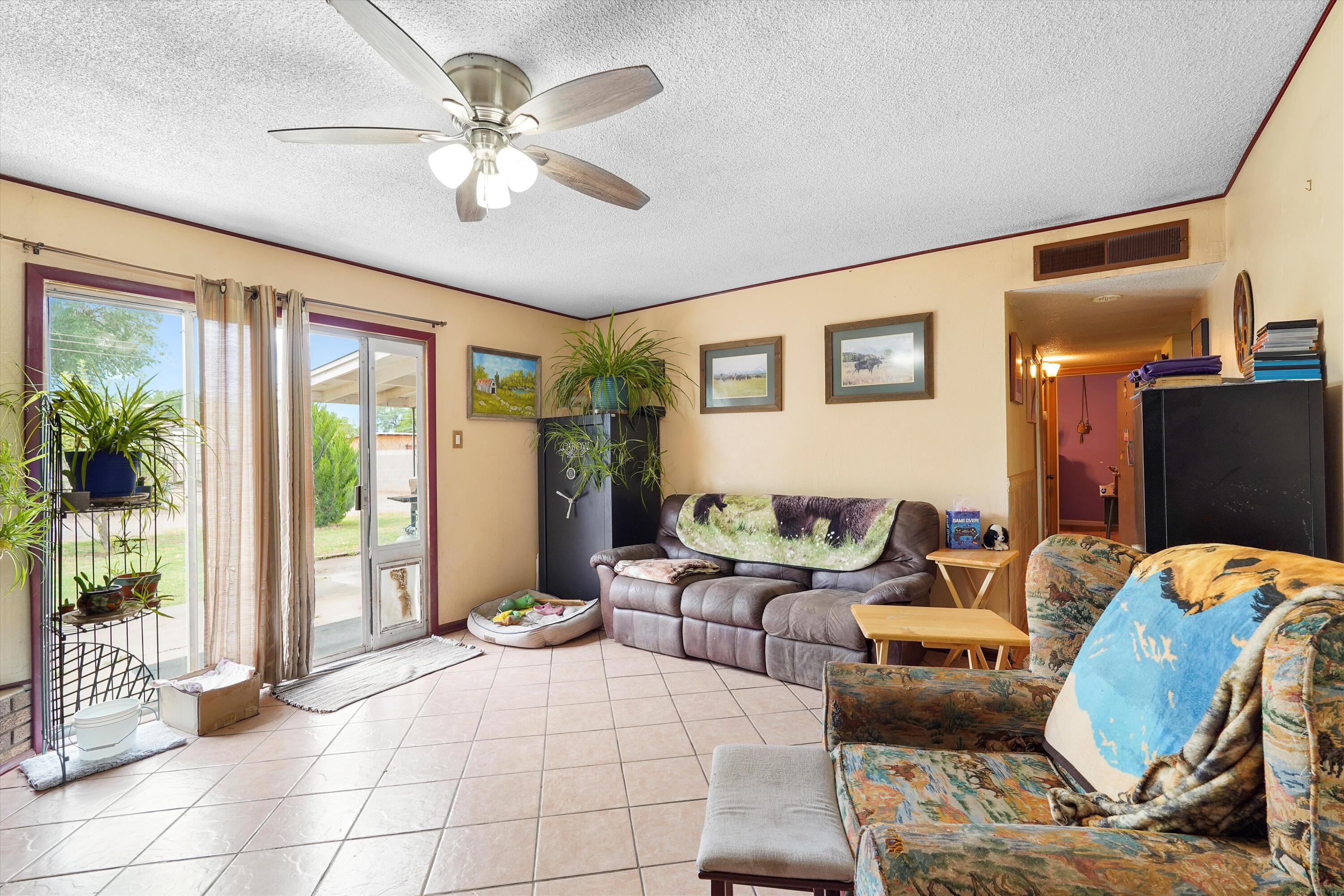 2836 LA FONDA Drive SW