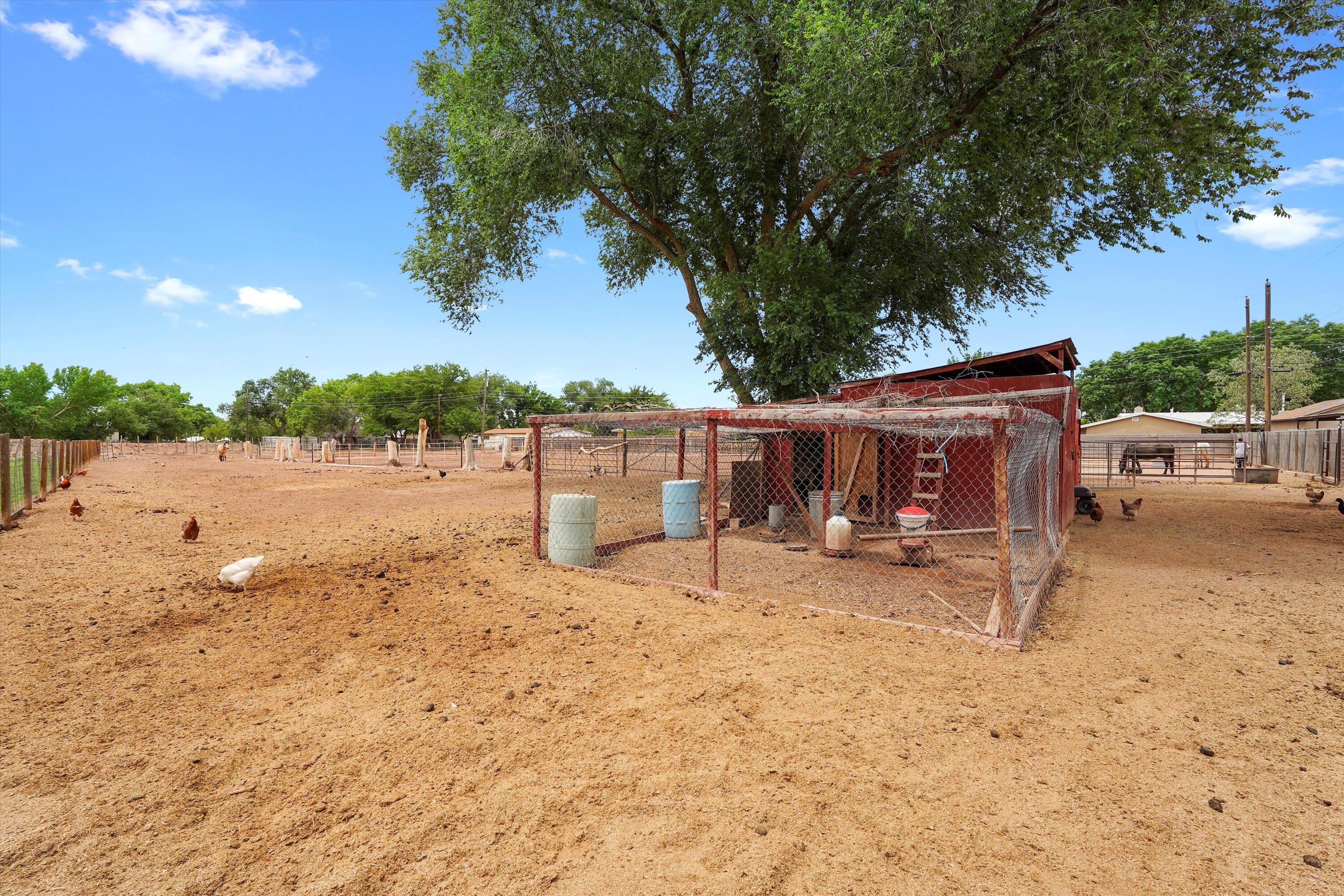 2836 LA FONDA Drive SW