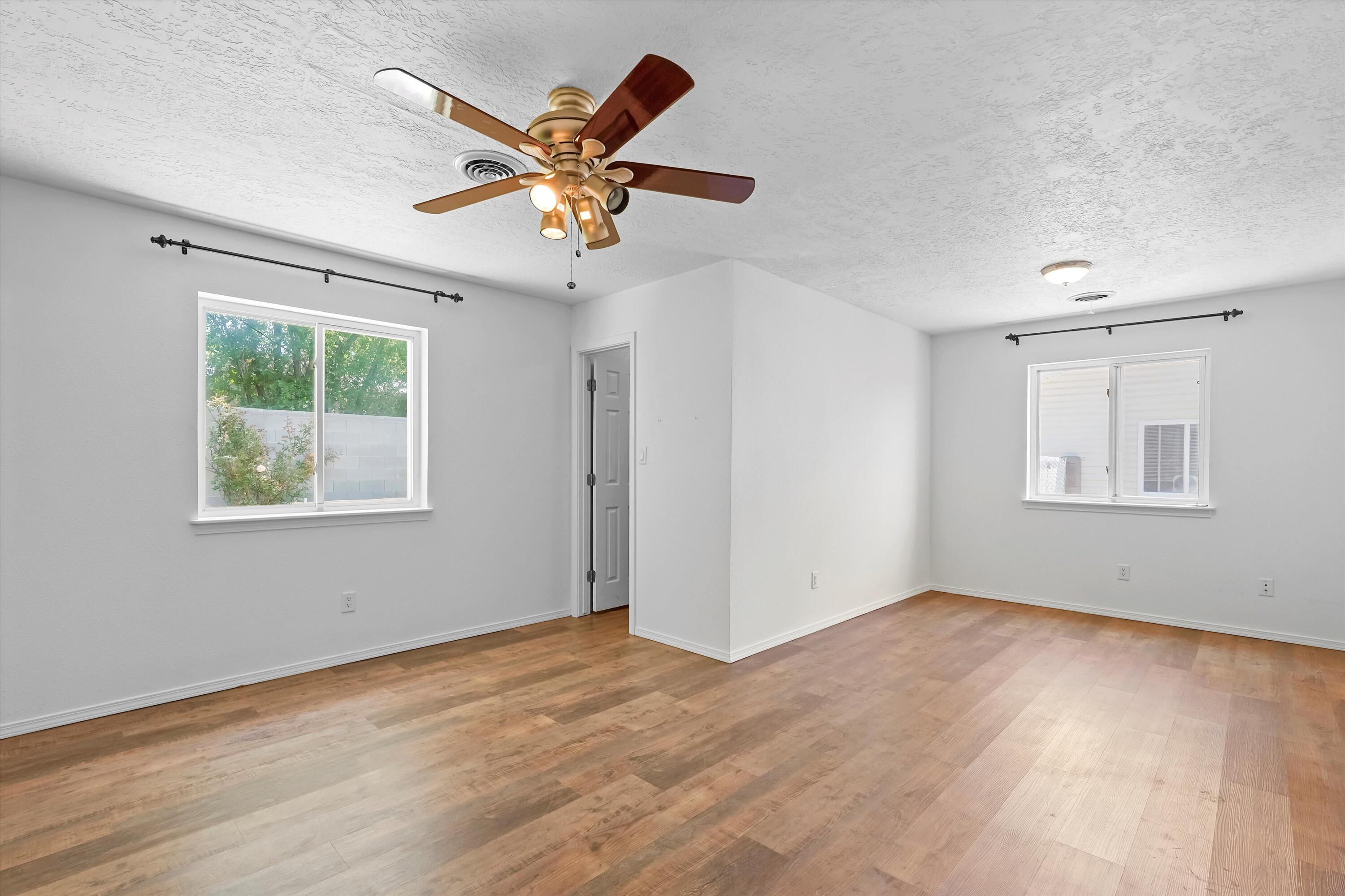 304 VALLE VISTA Drive