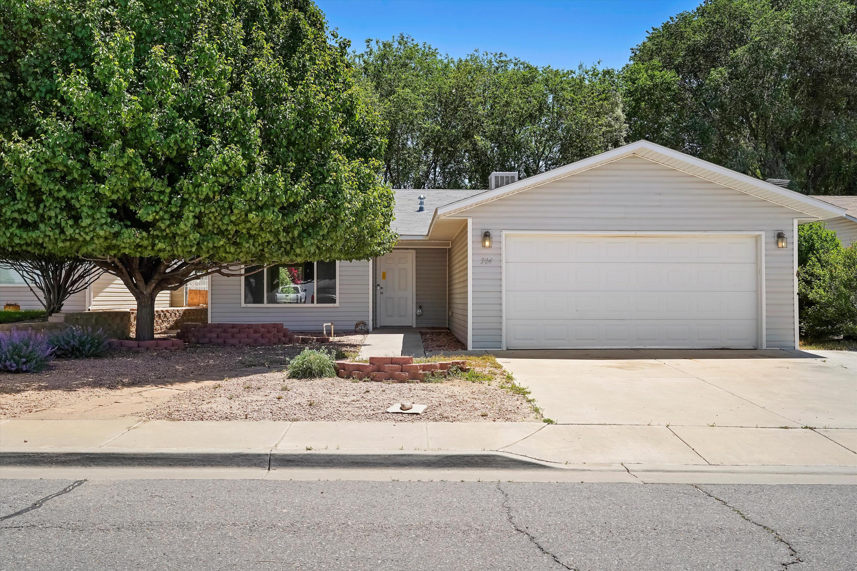 304 VALLE VISTA Drive