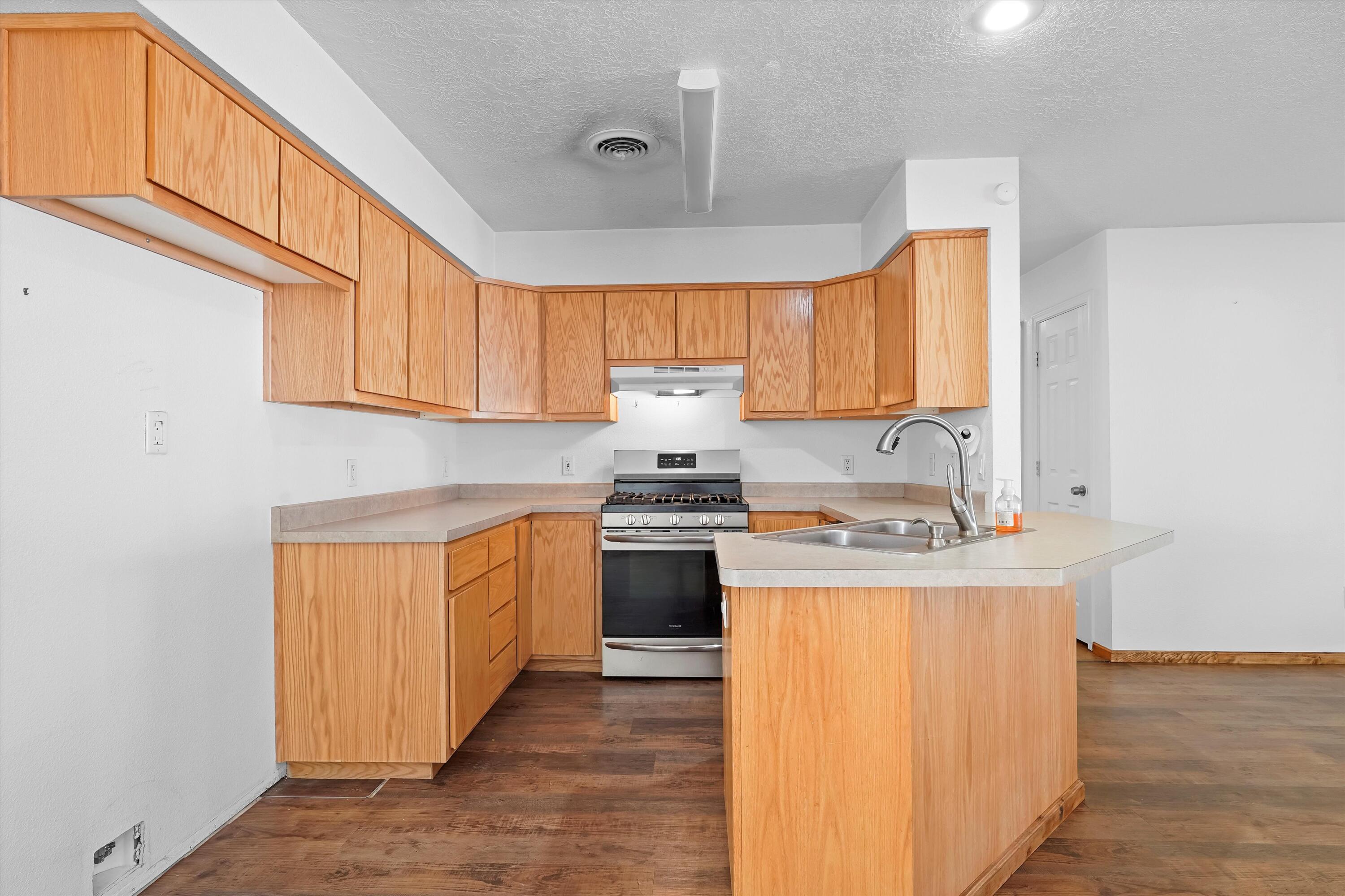 304 VALLE VISTA Drive