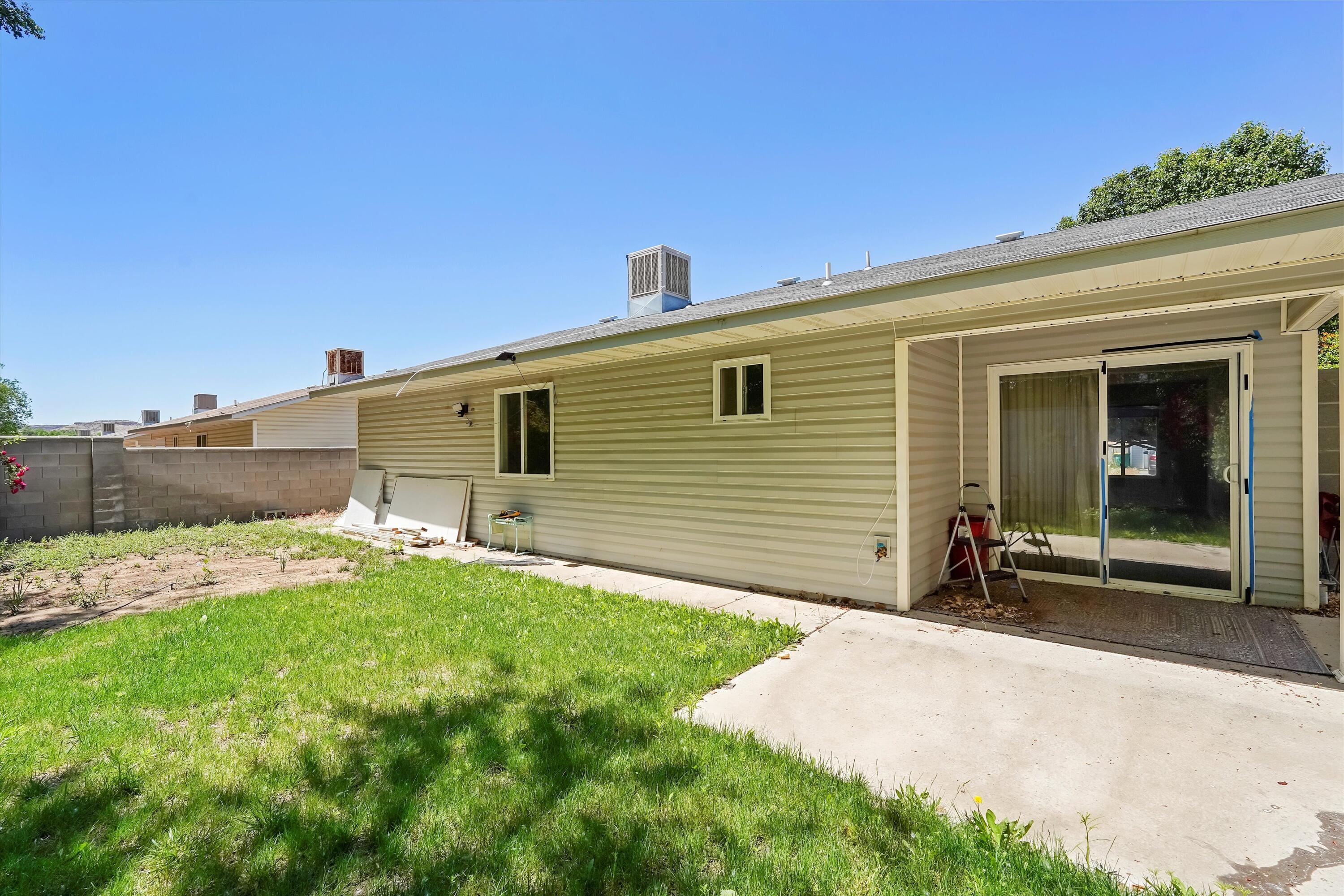 304 VALLE VISTA Drive