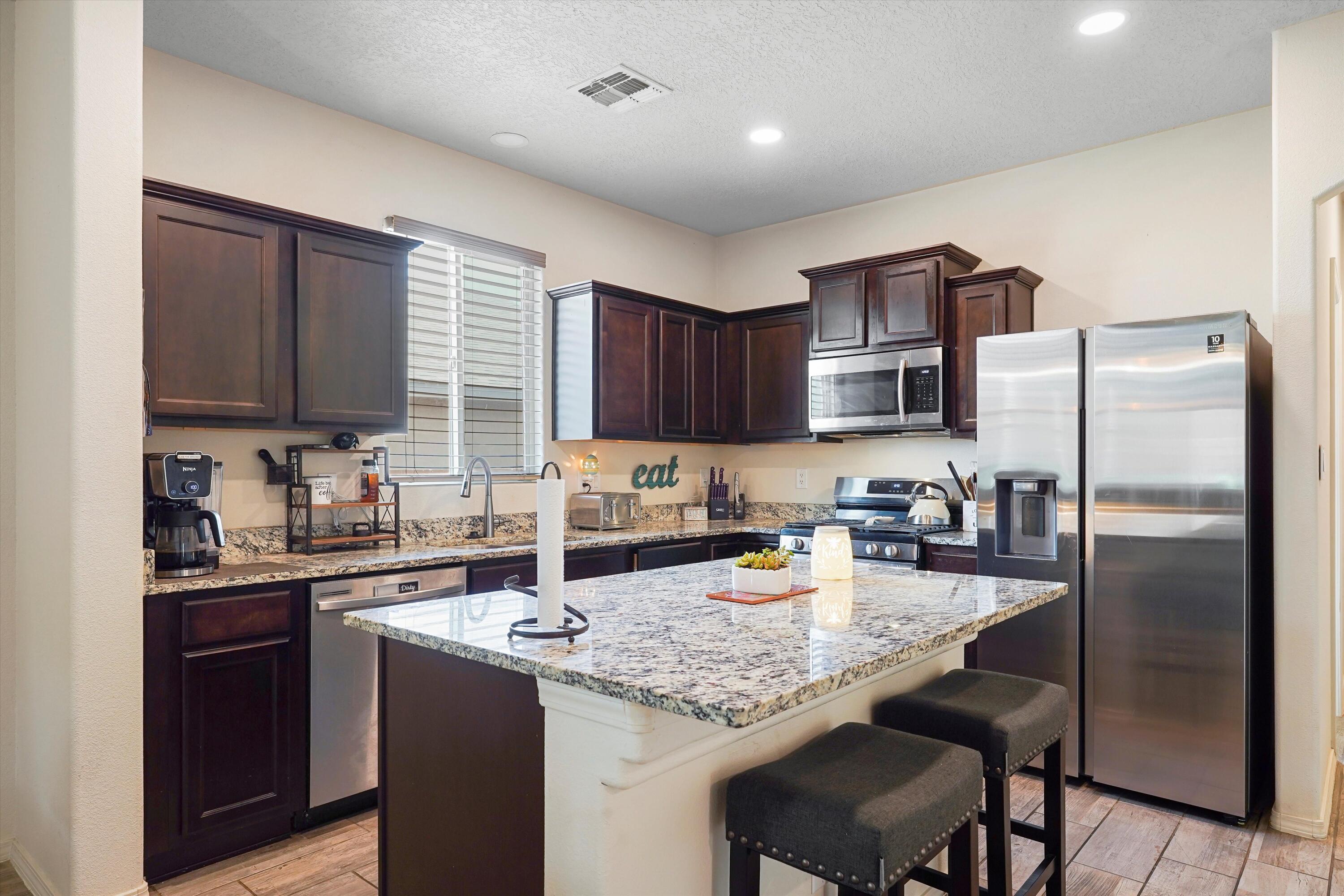 5230 PASEO DEL RIO