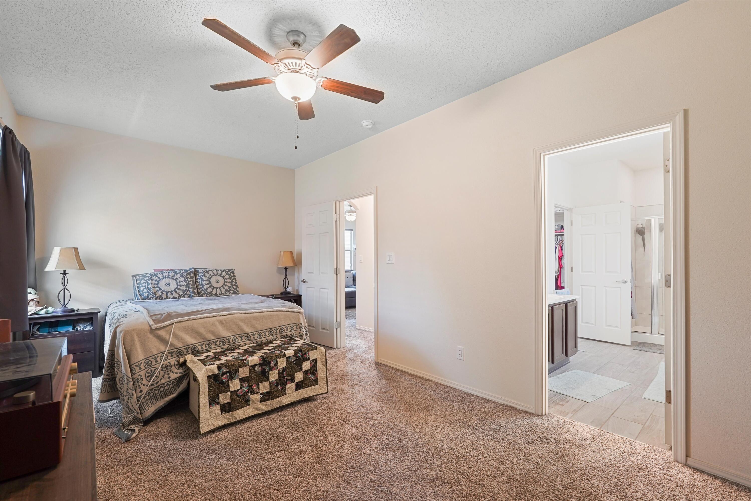 5230 PASEO DEL RIO
