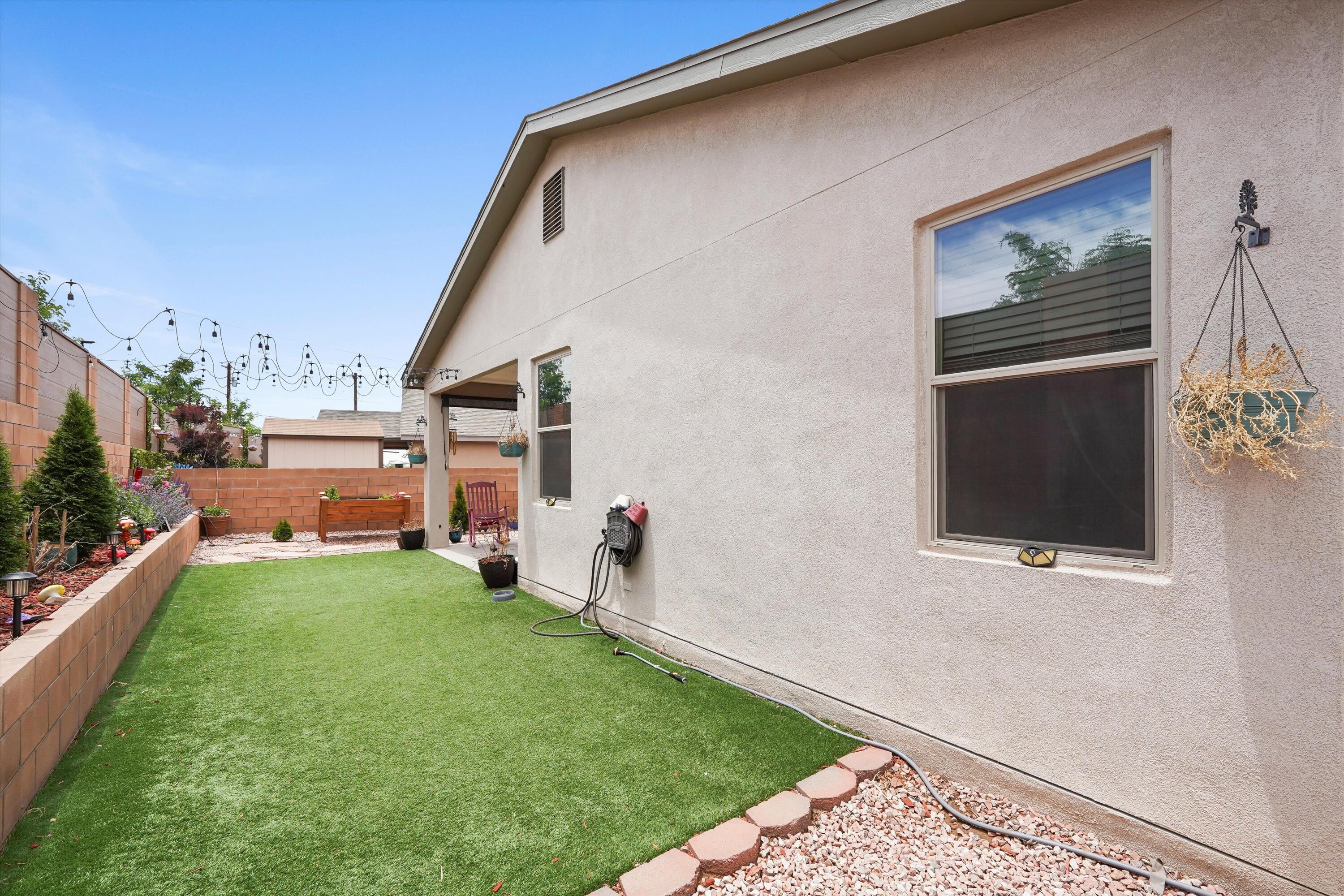 5230 PASEO DEL RIO