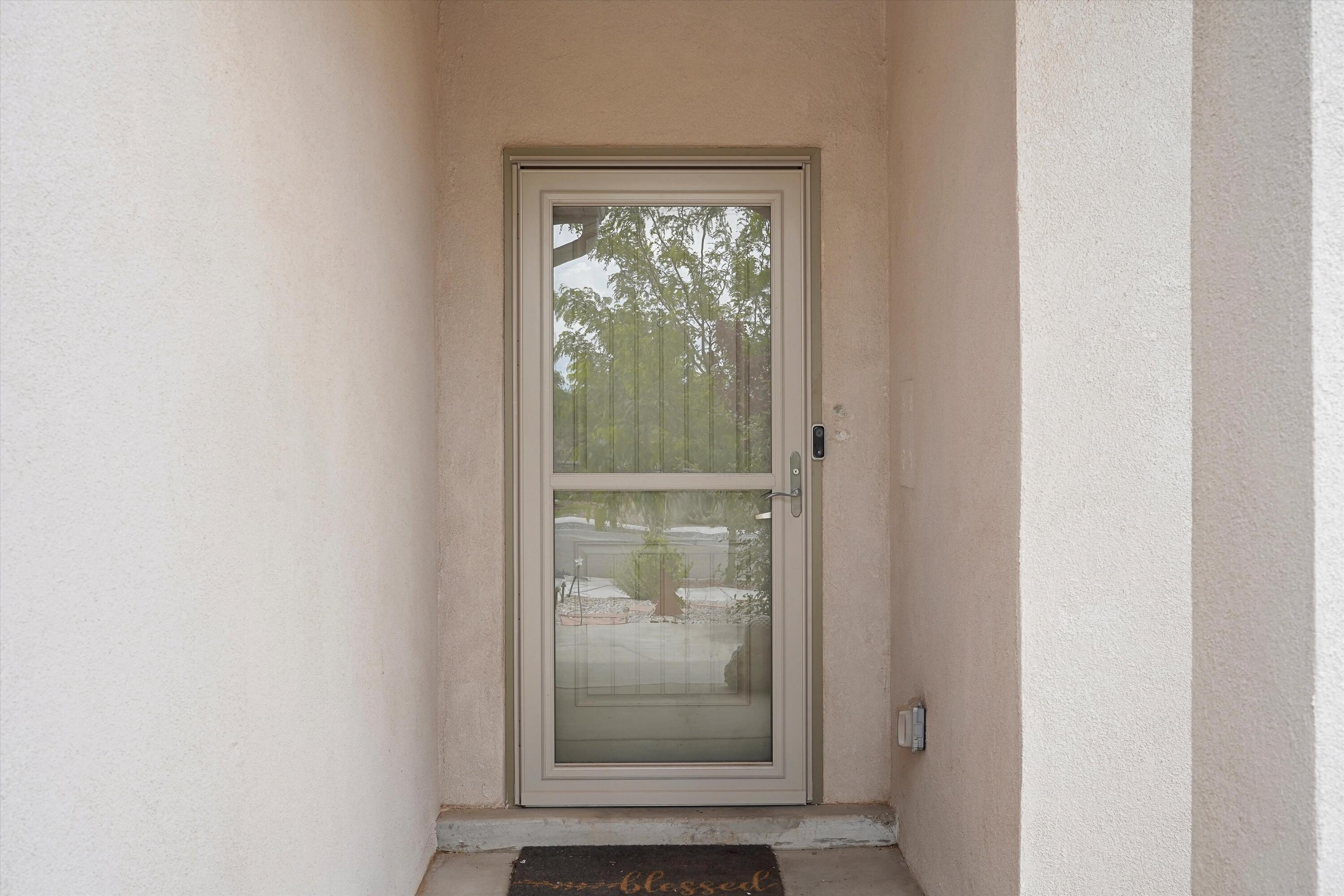 5230 PASEO DEL RIO