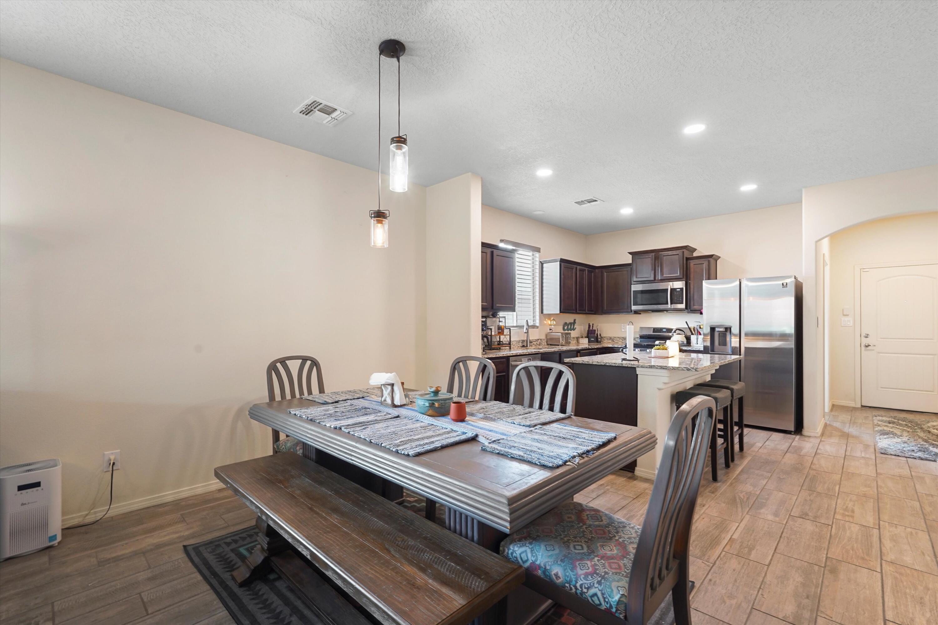 5230 PASEO DEL RIO