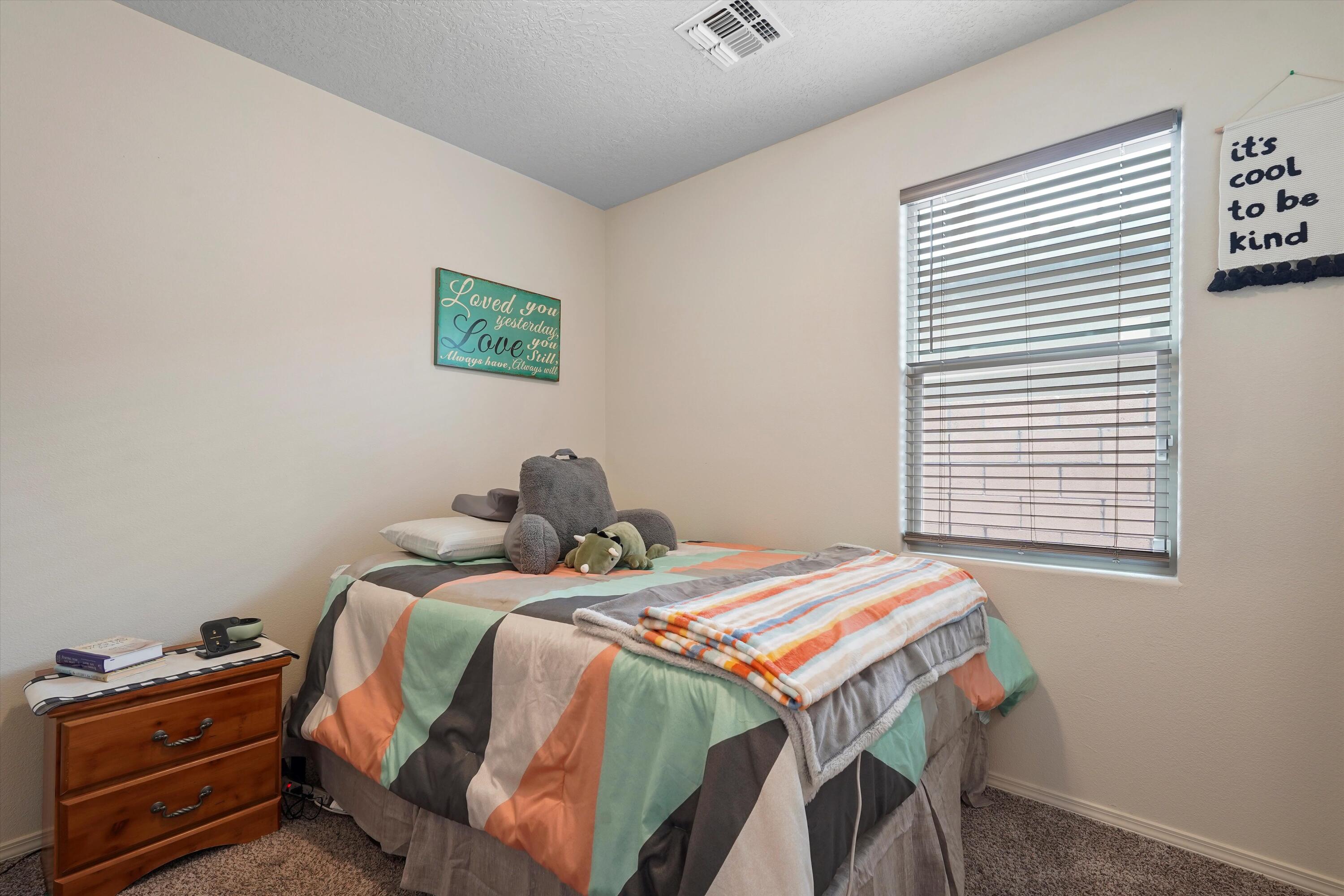 5230 PASEO DEL RIO