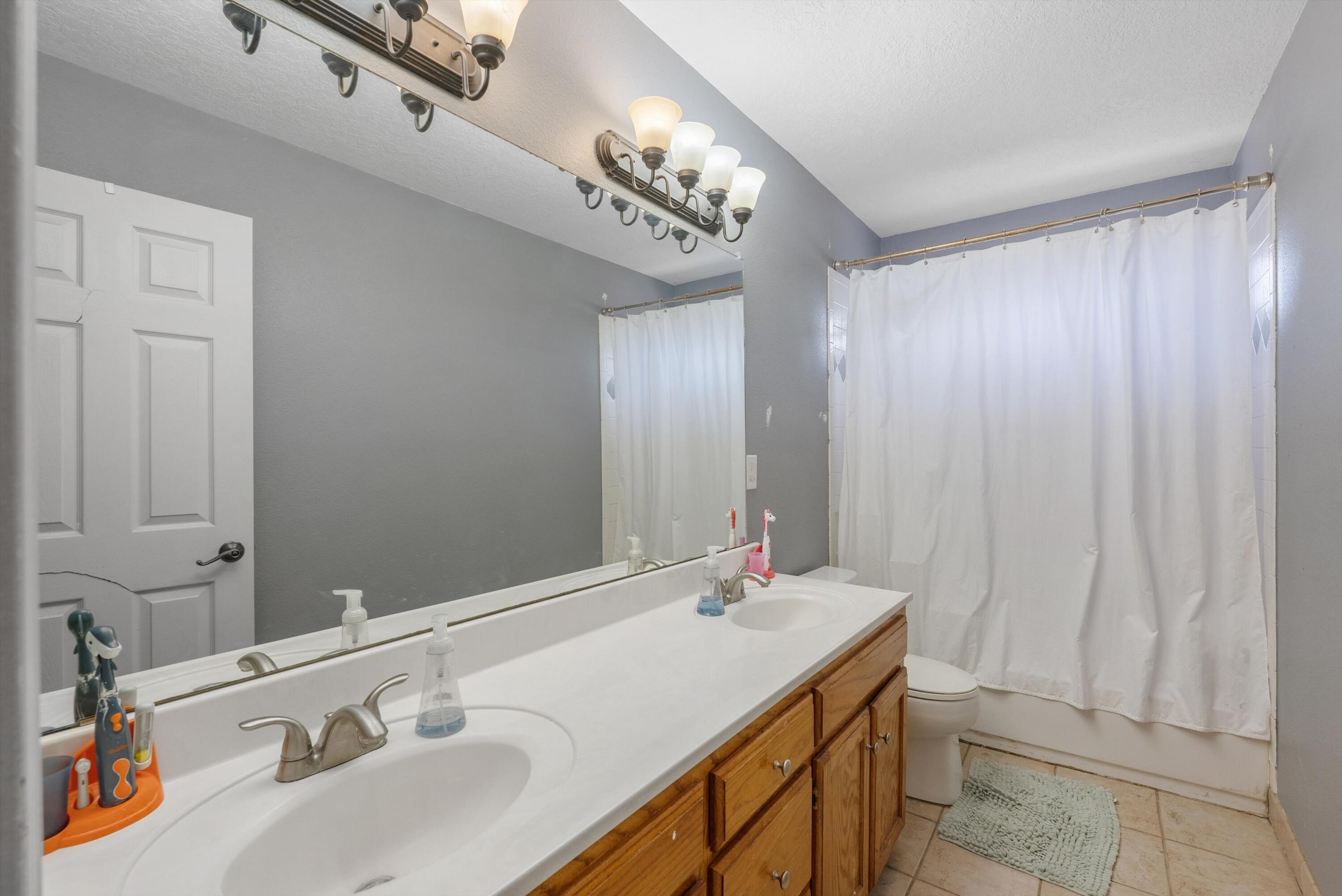 10208 LUZ DEL DIA Drive NW