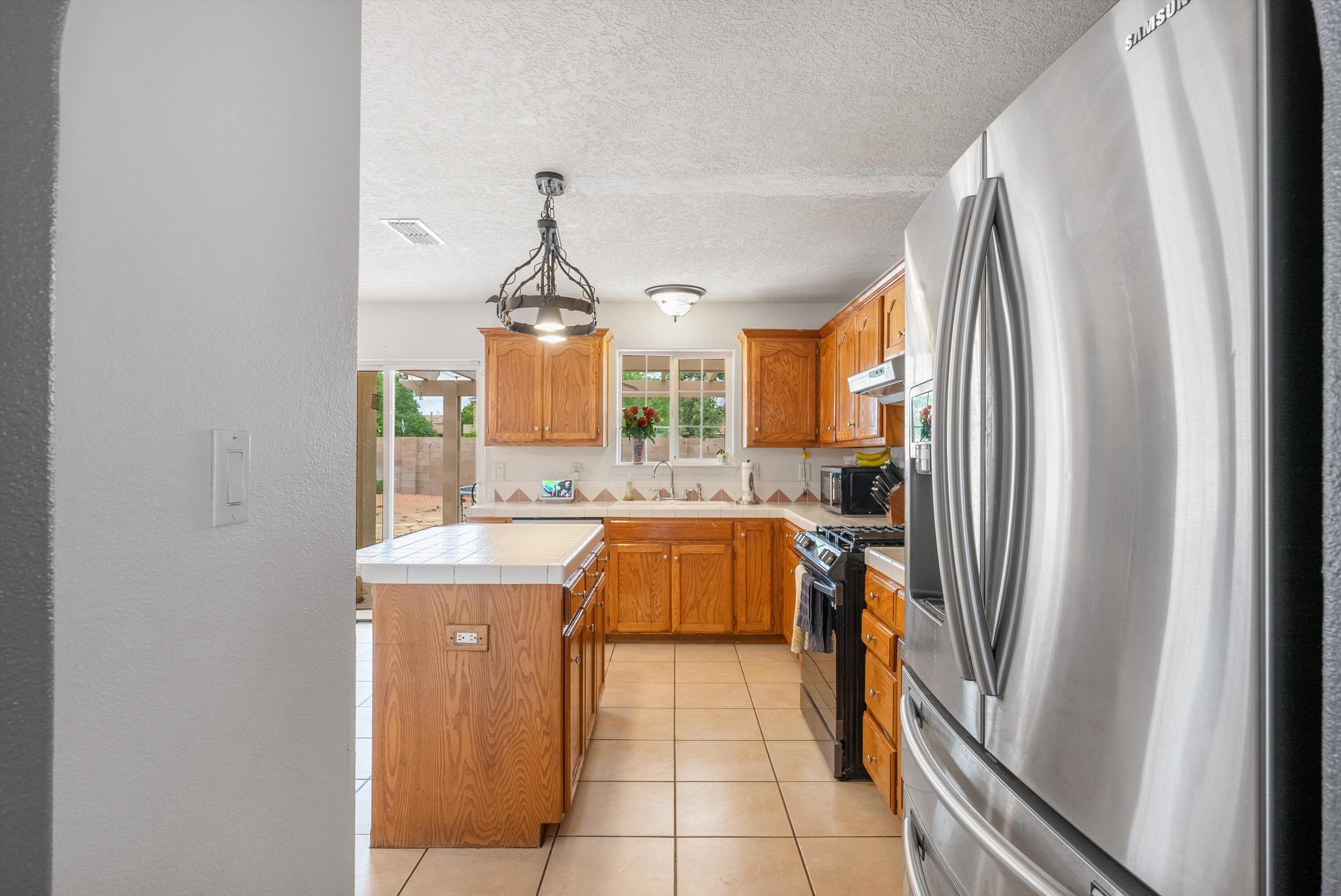 10208 LUZ DEL DIA Drive NW