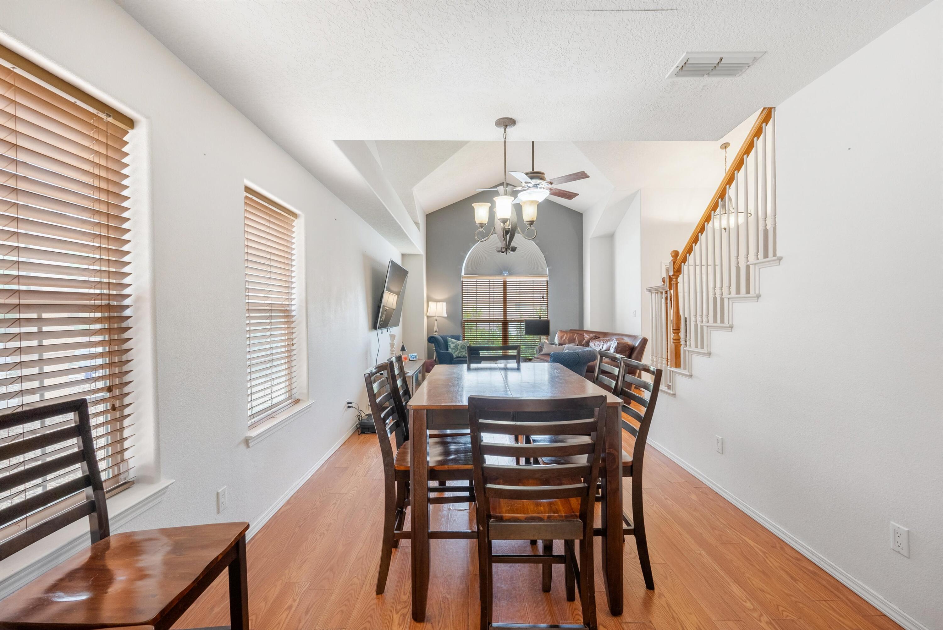 10208 LUZ DEL DIA Drive NW