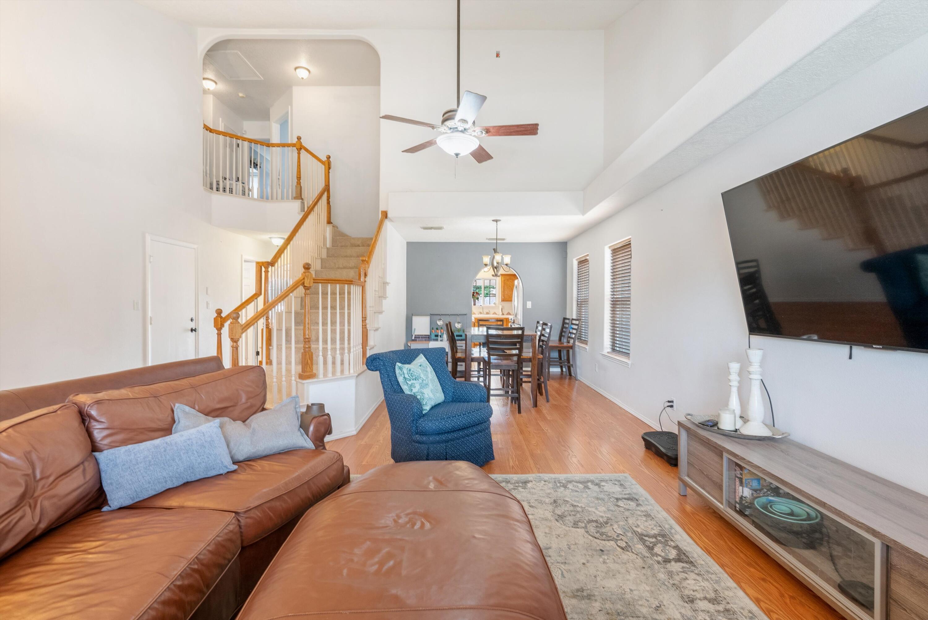 10208 LUZ DEL DIA Drive NW