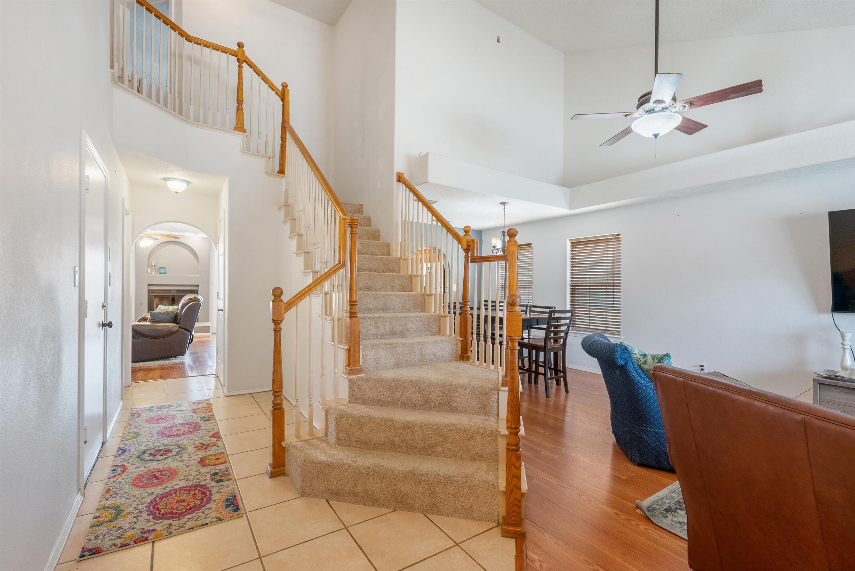 10208 LUZ DEL DIA Drive NW
