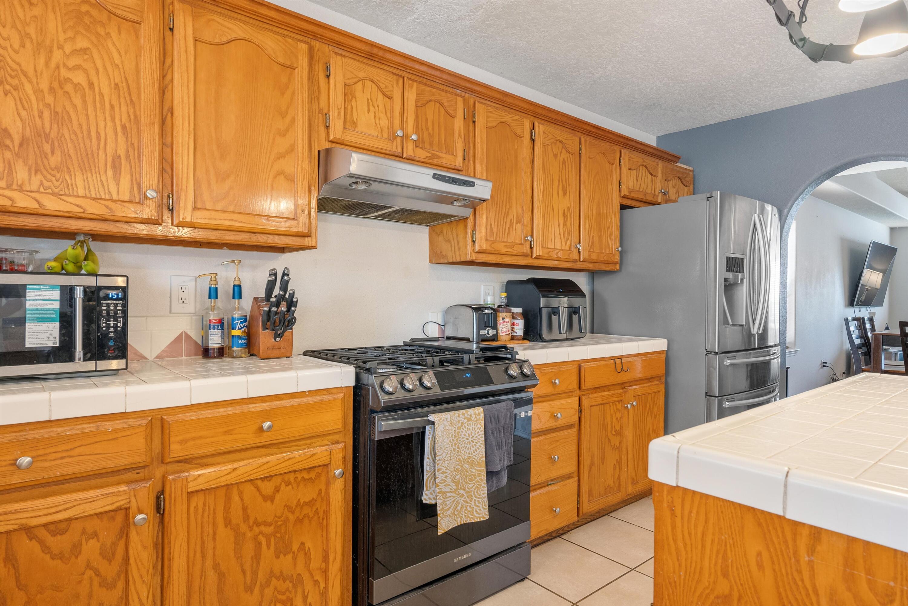 10208 LUZ DEL DIA Drive NW
