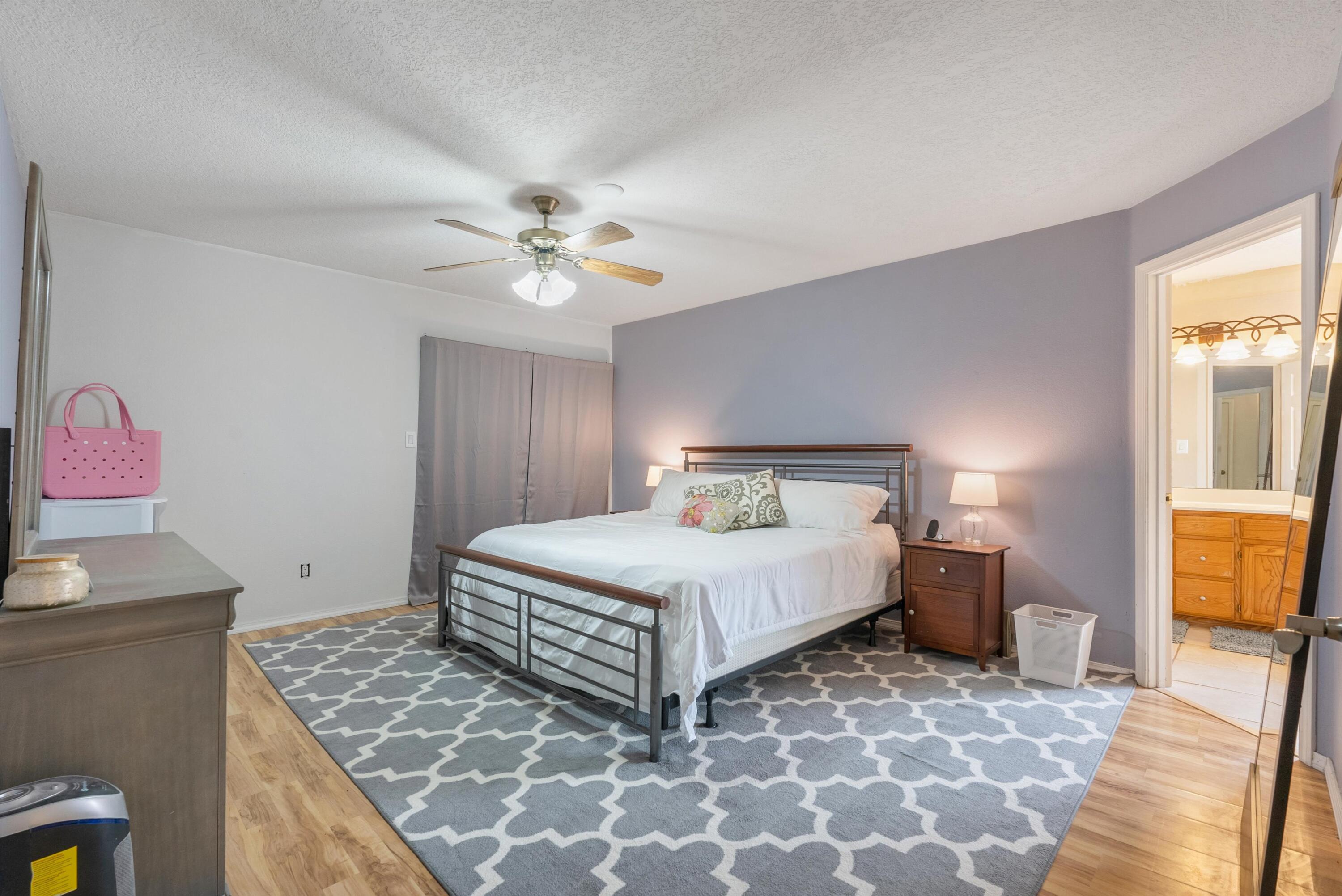 10208 LUZ DEL DIA Drive NW
