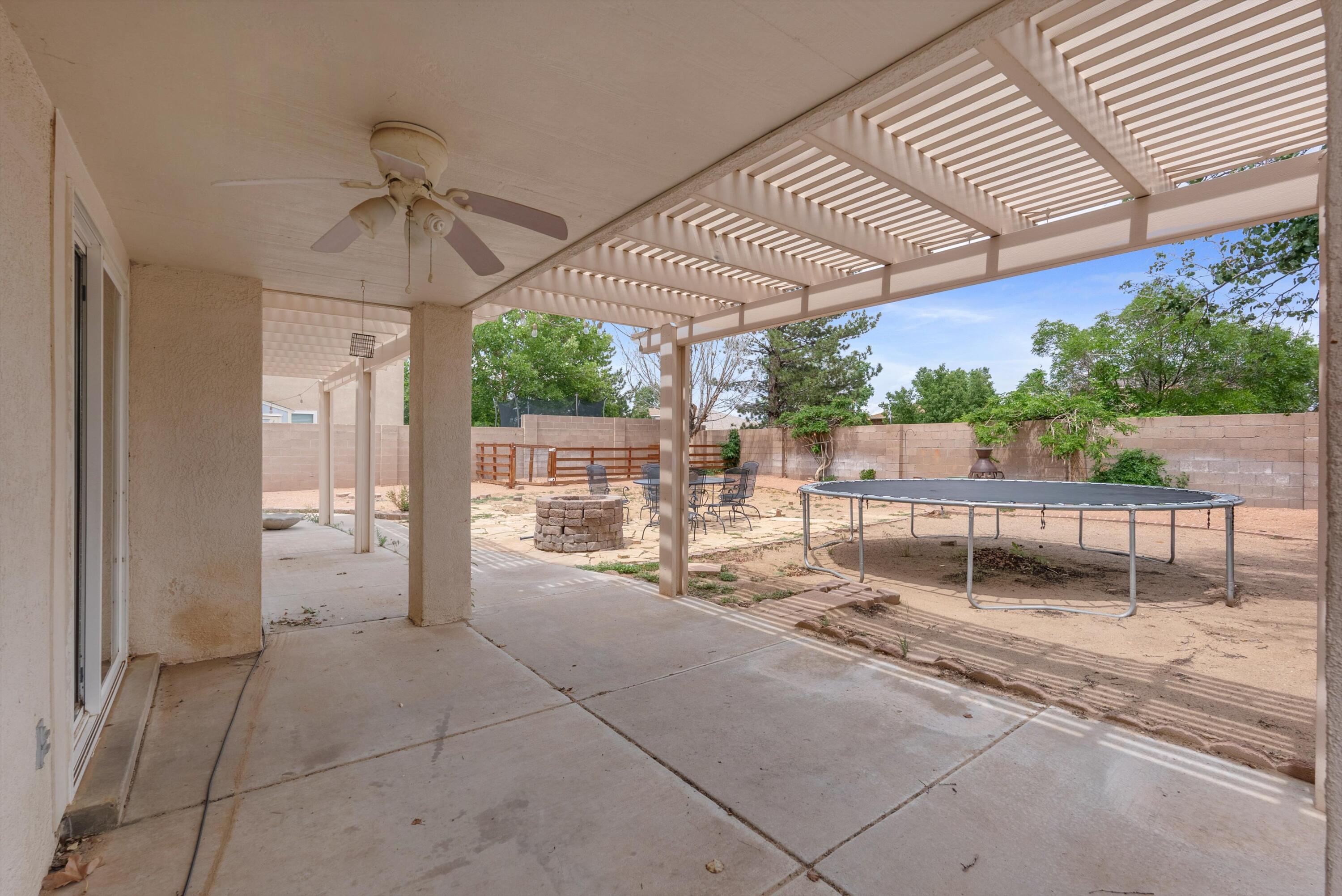 10208 LUZ DEL DIA Drive NW