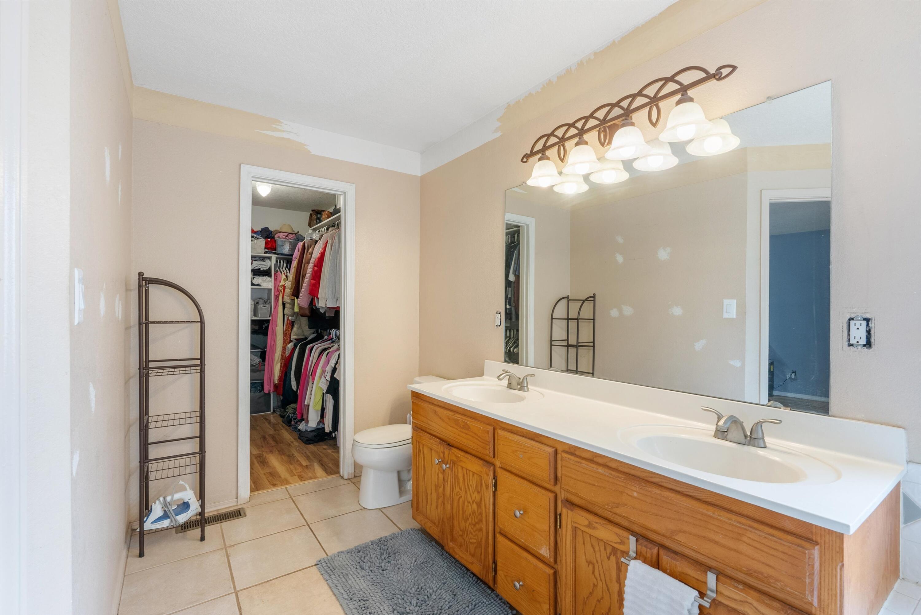 10208 LUZ DEL DIA Drive NW