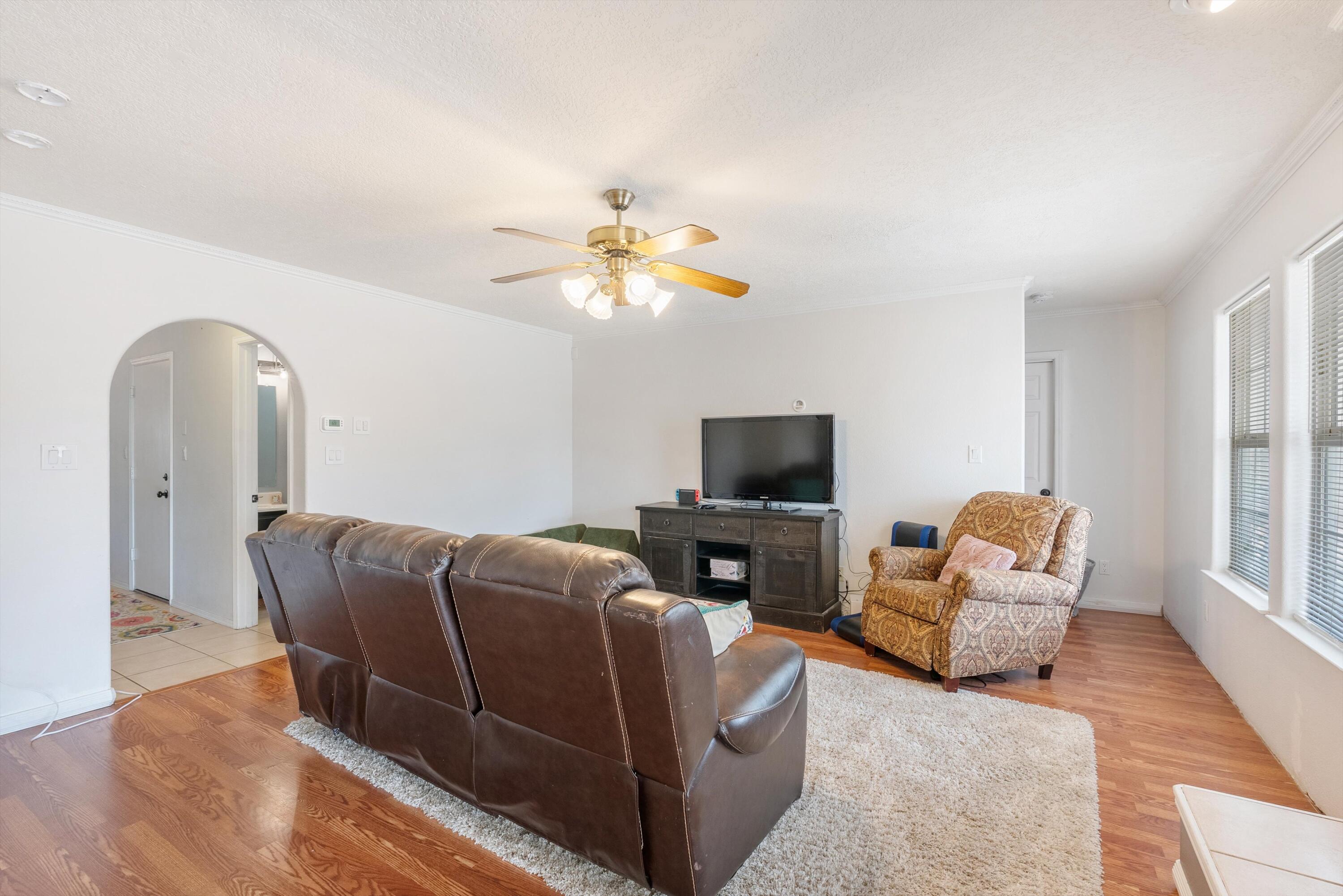 10208 LUZ DEL DIA Drive NW