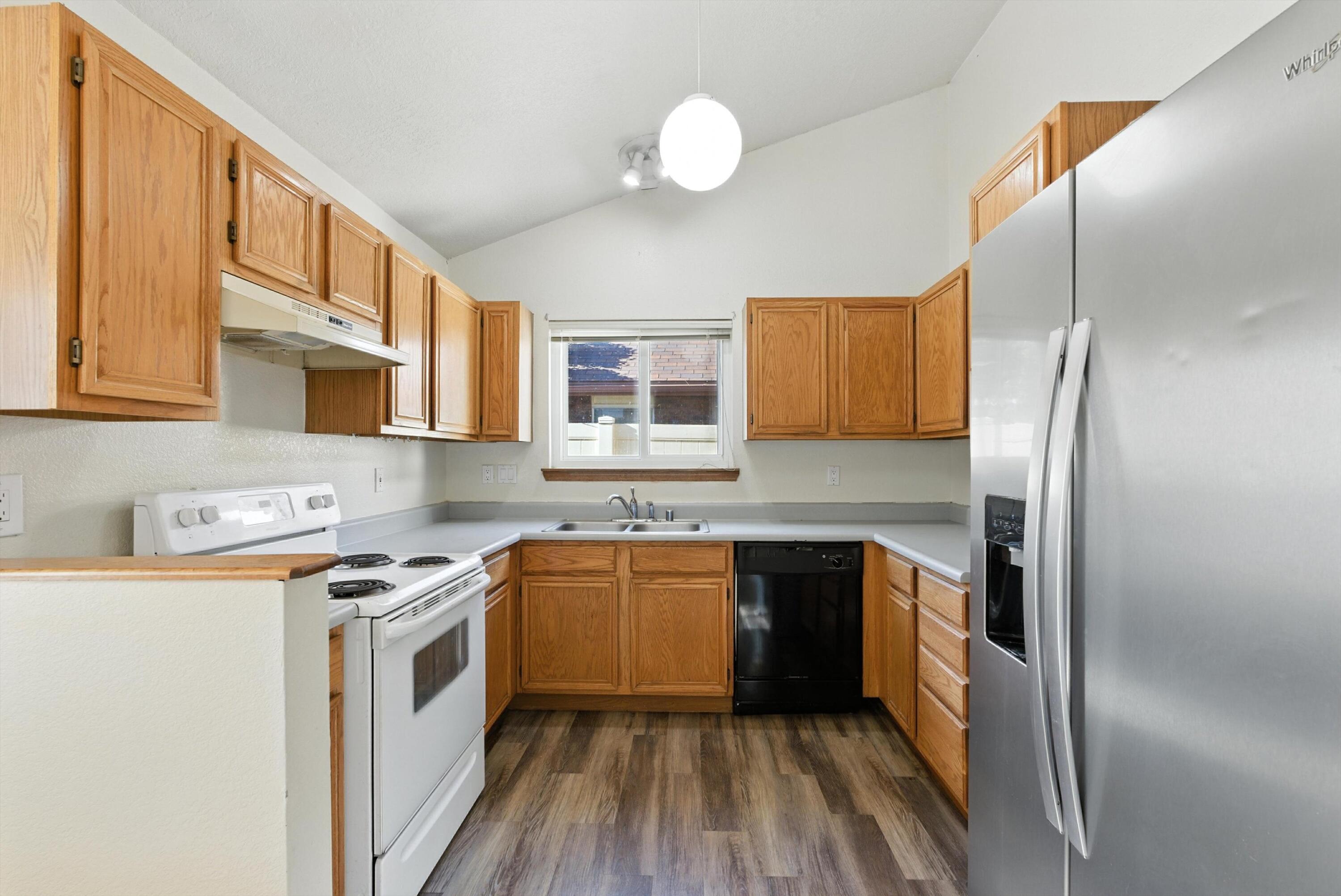 7816 BURSERA Drive NW