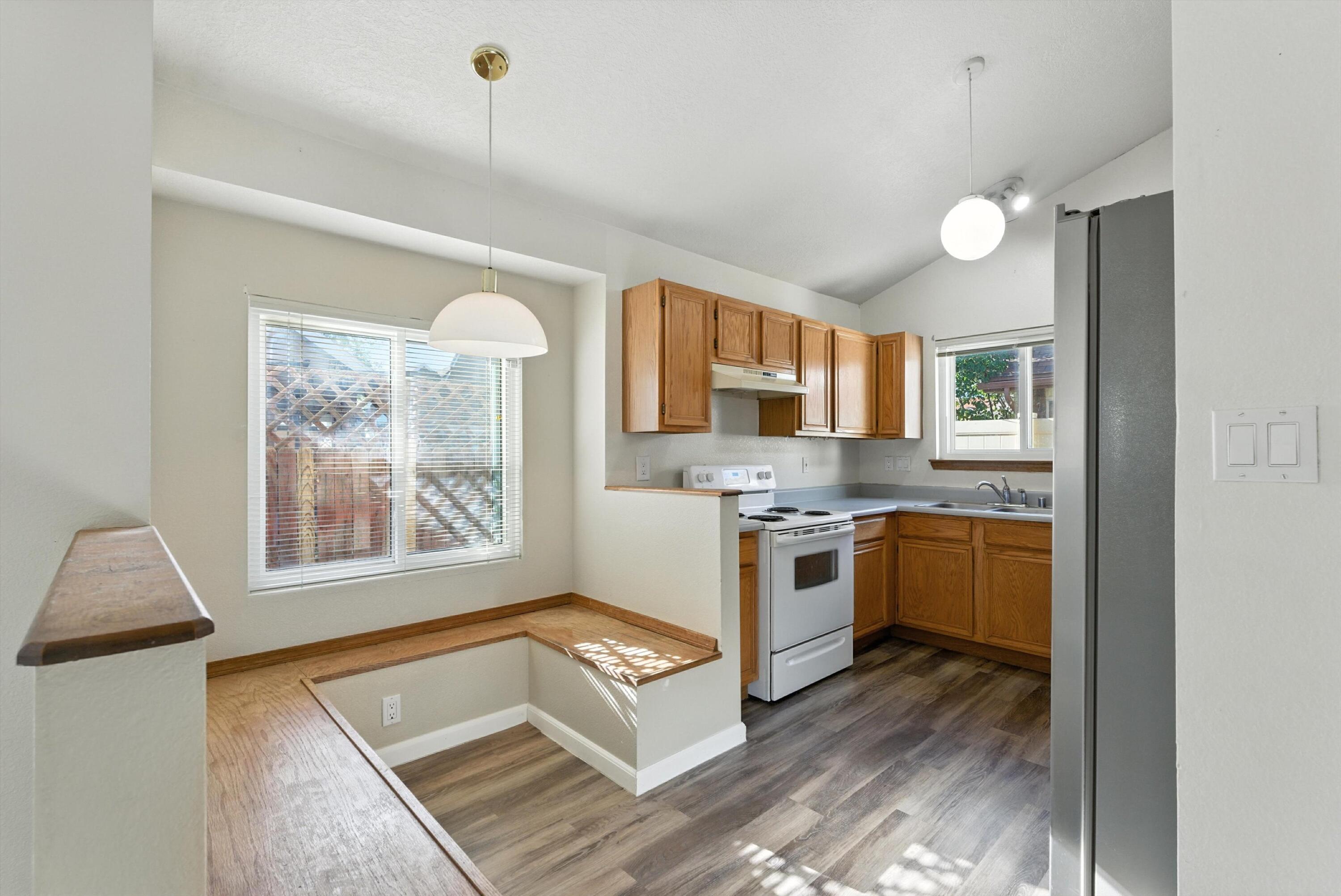 7816 BURSERA Drive NW