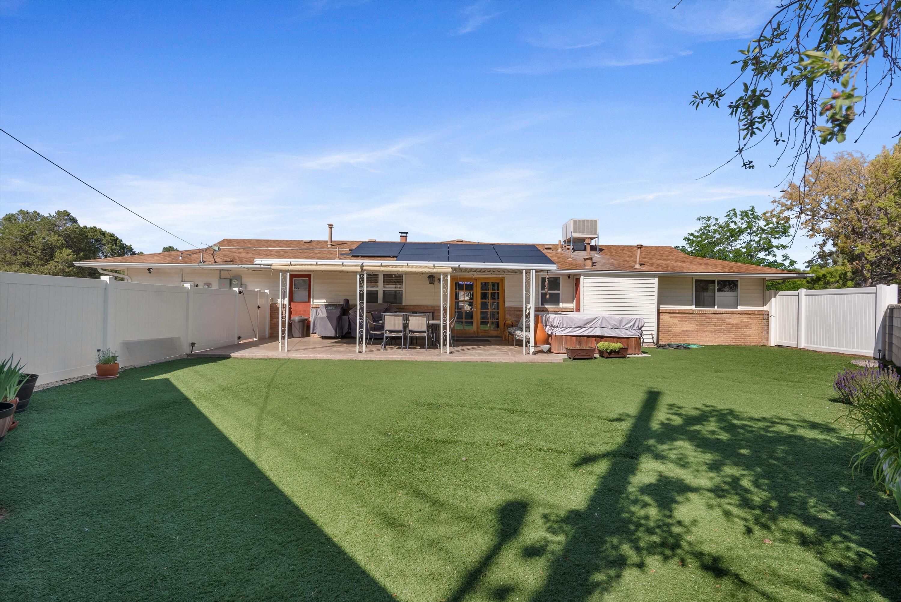 97 CARLSBAD Avenue